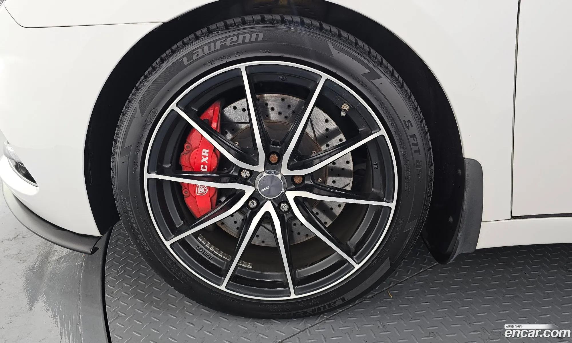 Hyundai i40 2015 — 13