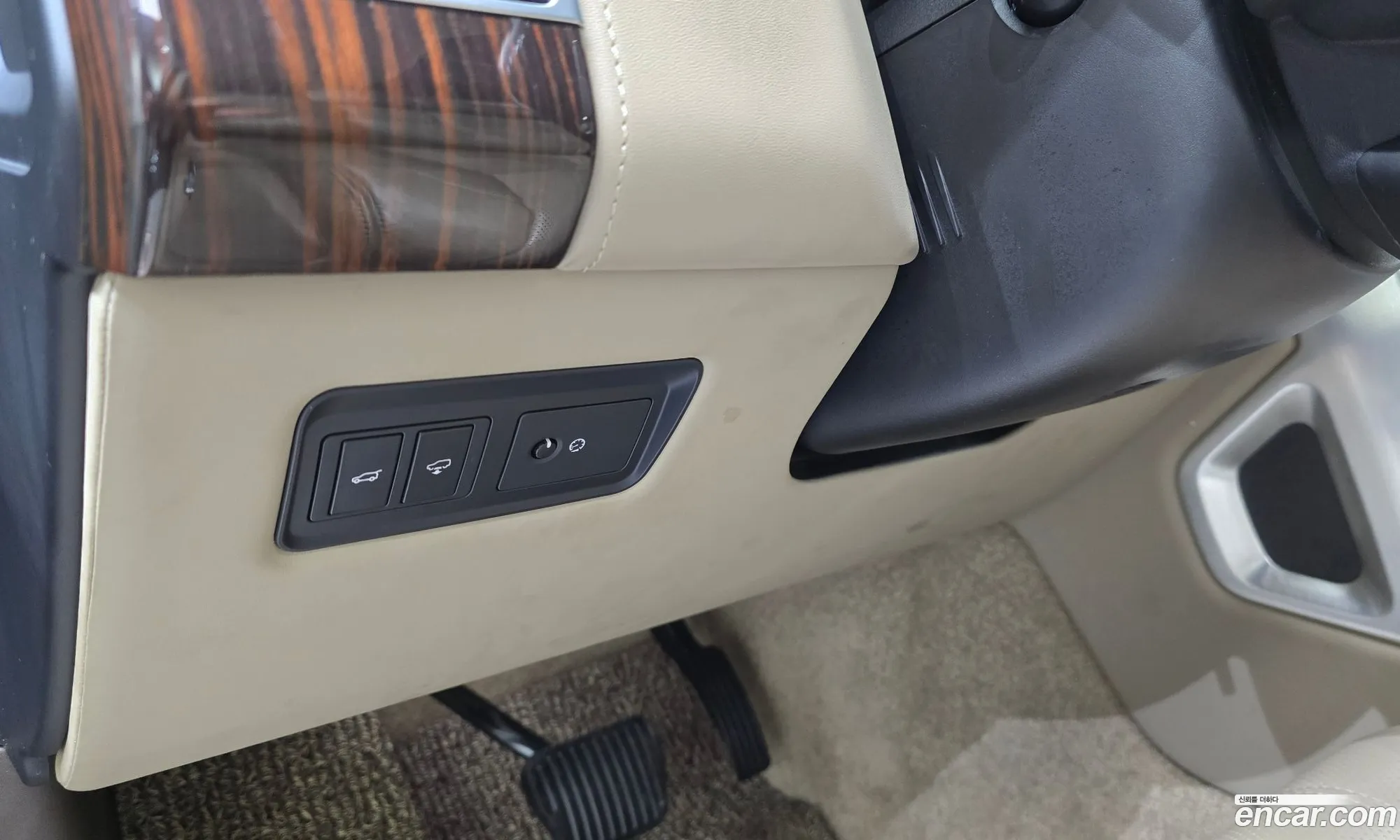Land Rover Range Rover 2016 SALGA2EF9GA314523 — 14