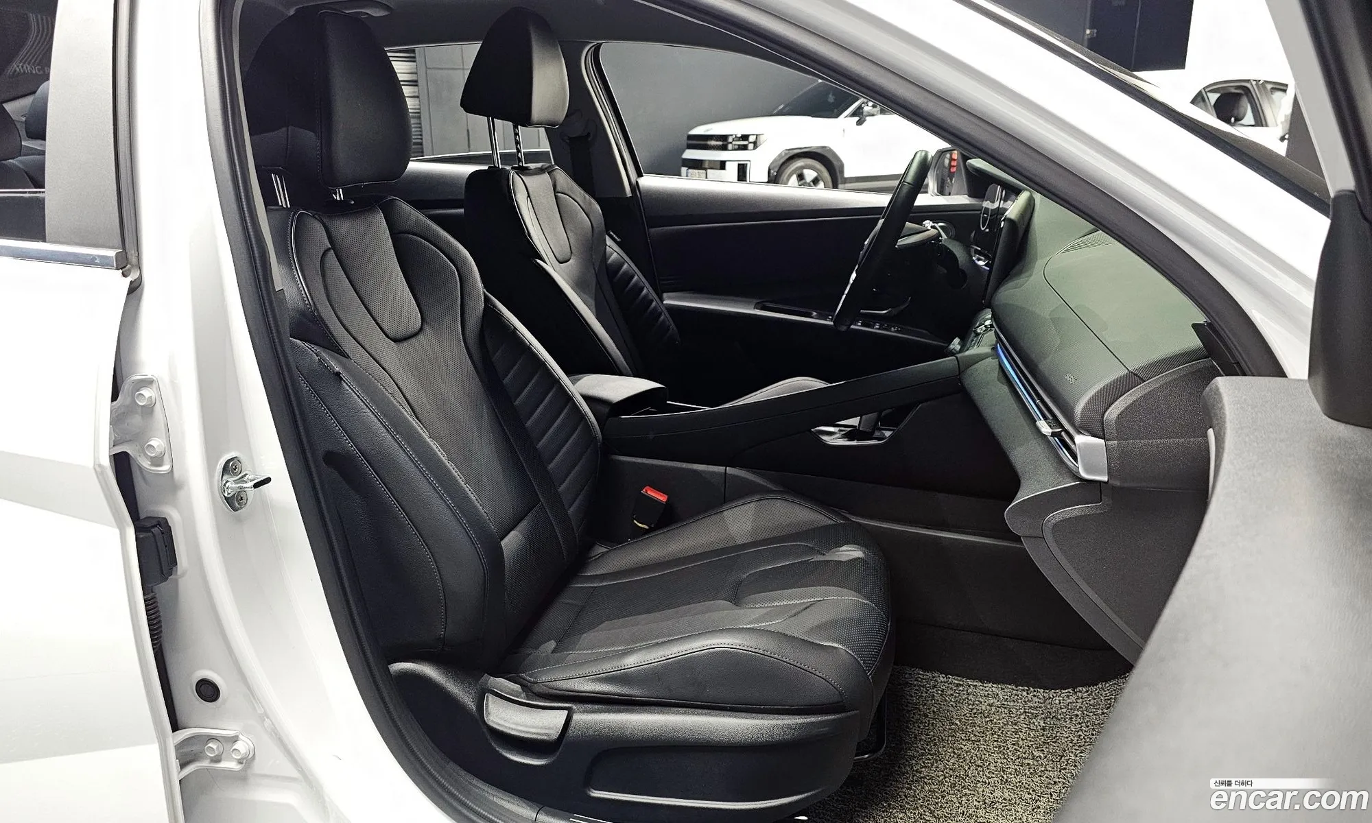 Hyundai Elantra 2020 — 7