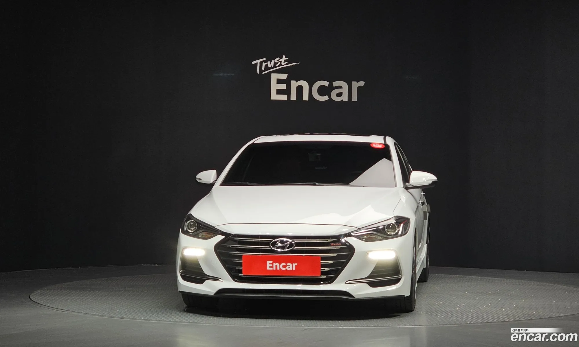 Hyundai Elantra AD 2016 — 4