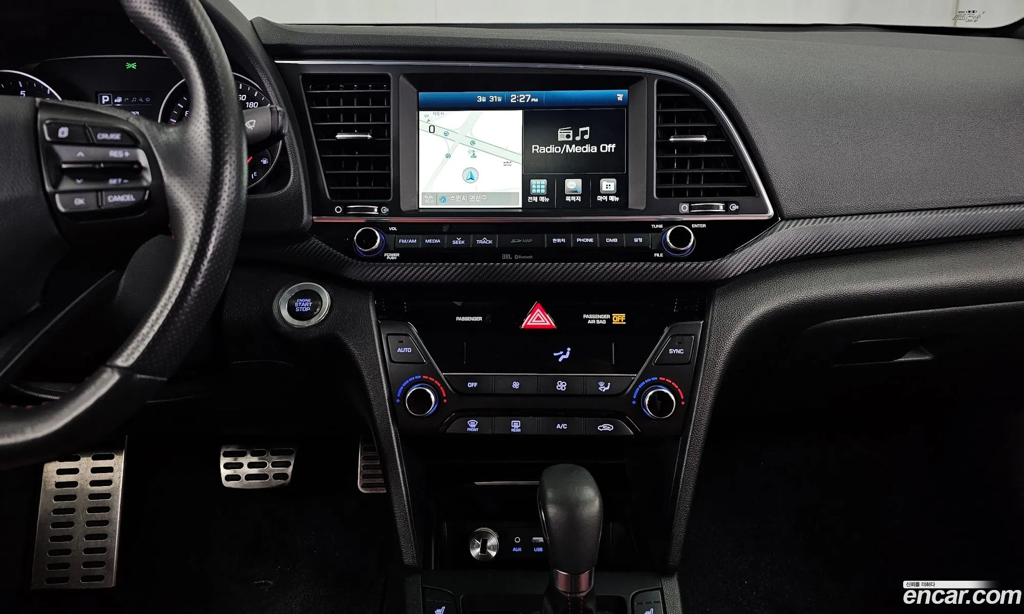 Hyundai Elantra AD 2016 — 7