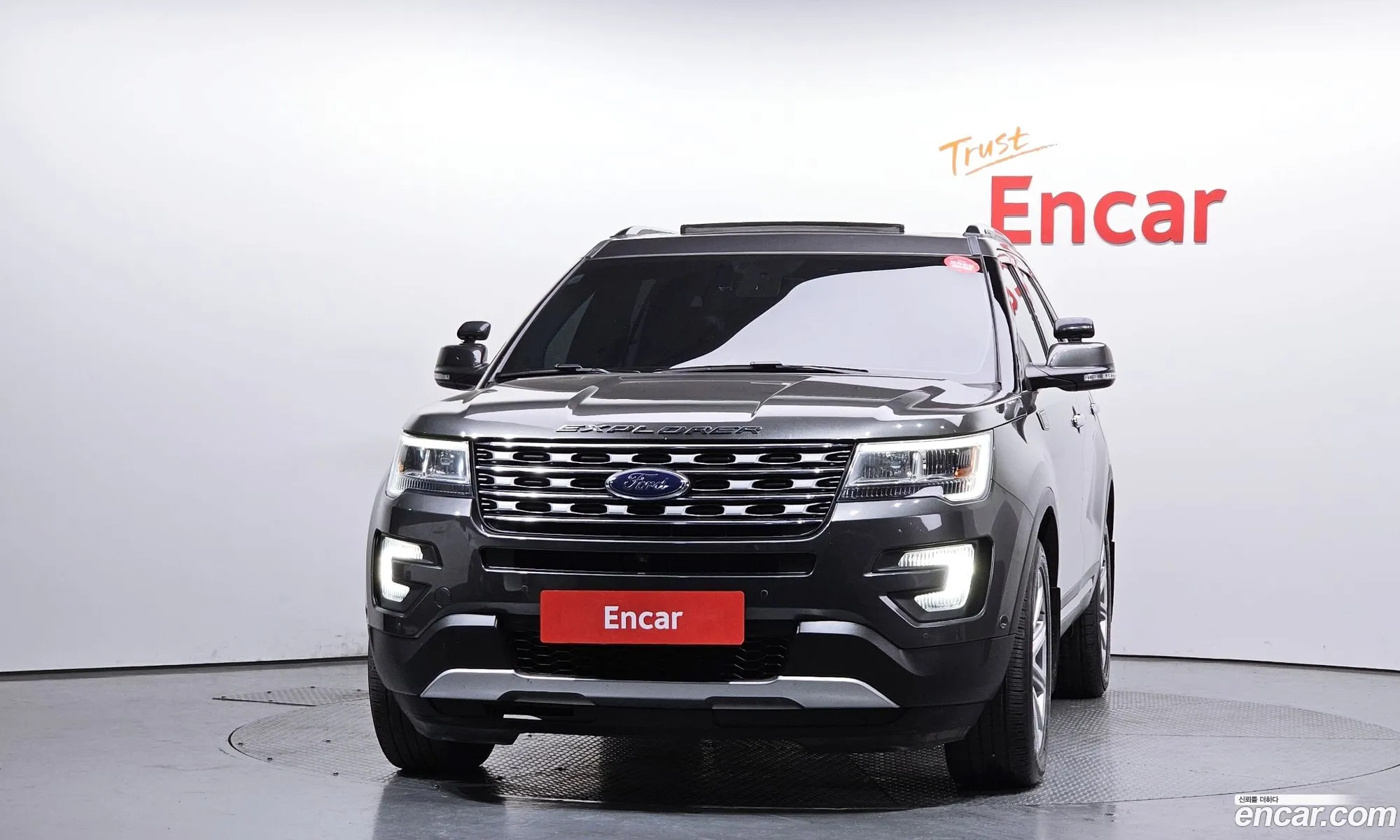 Ford Explorer 2017 1FM5K8FH1HGC40832 — 17