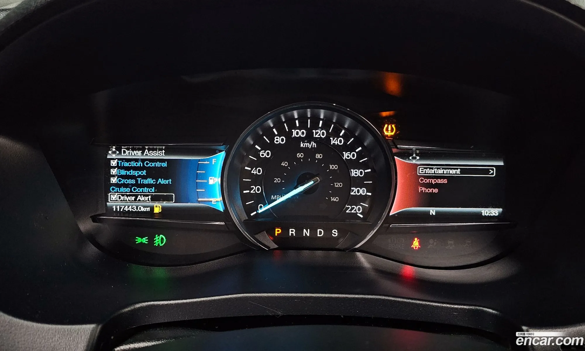 Ford Explorer 2017 1FM5K8FH1HGC40832 — 4