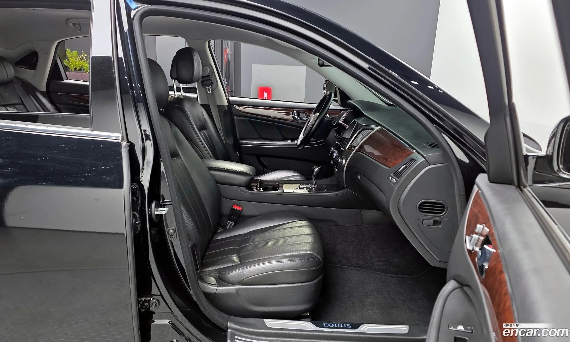 Hyundai Equus 2011 — 8