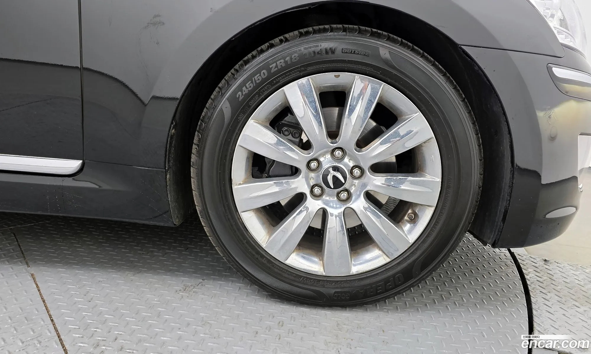 Hyundai Equus 2011 — 2