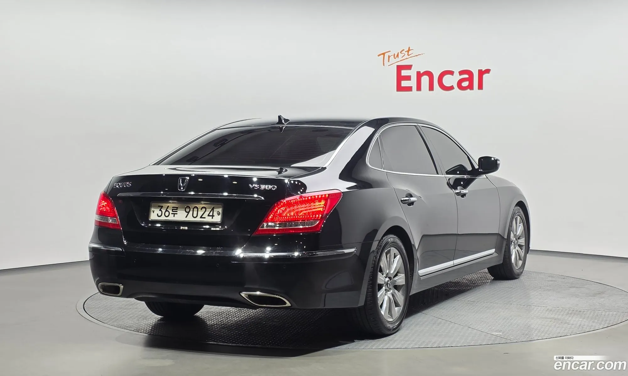 Hyundai Equus 2011 — 15