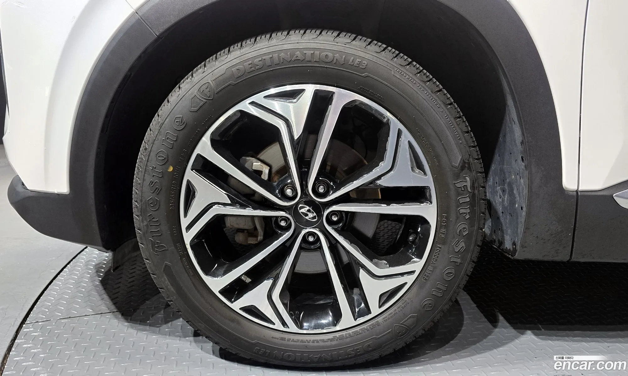 Hyundai Santa Fe TM 2019 — 17