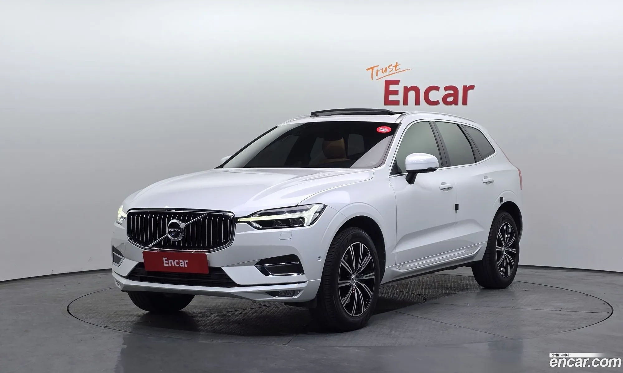 Volvo XC60 2019 YV1UZA22CK1310074 — 12