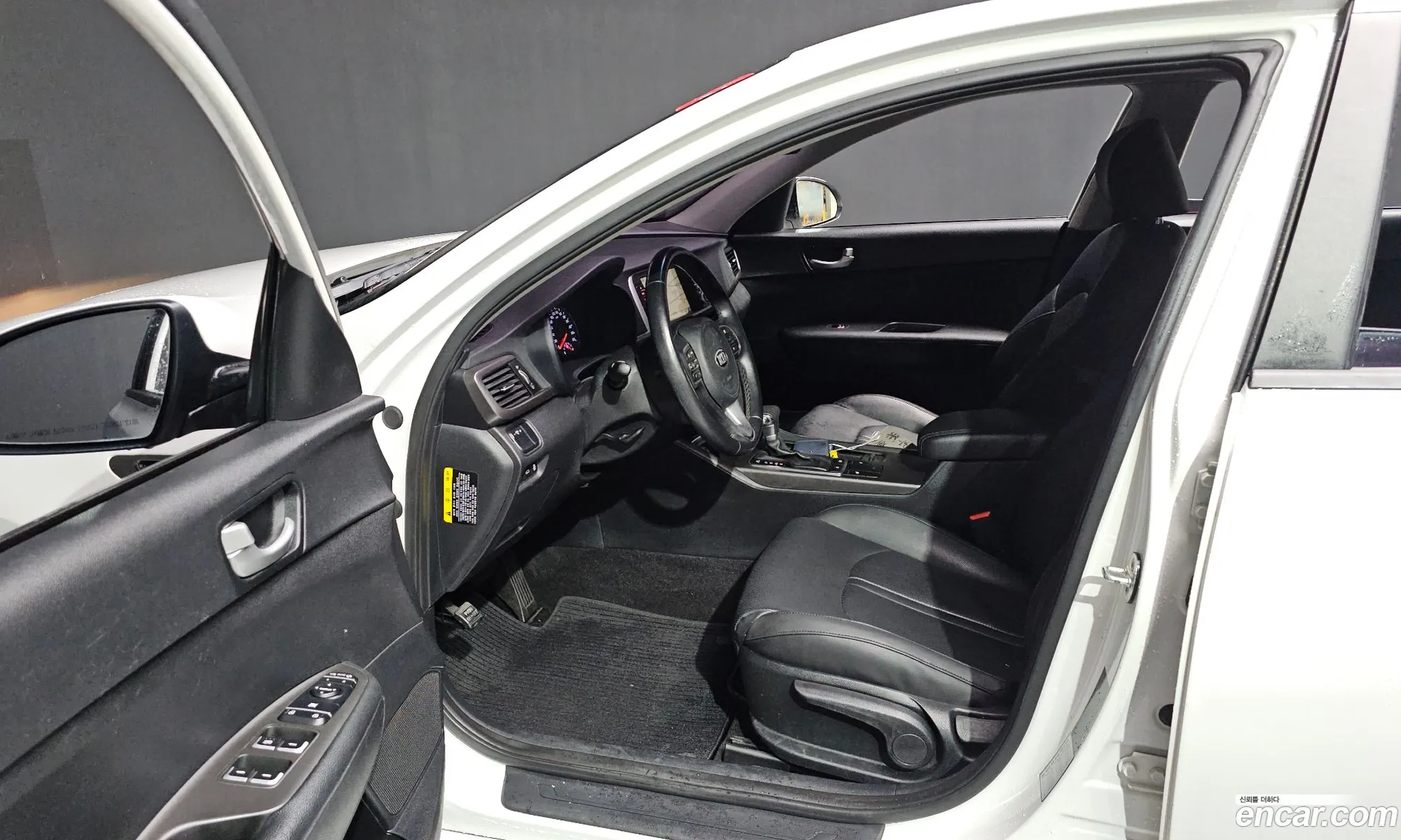 Kia K5 2017 — 14