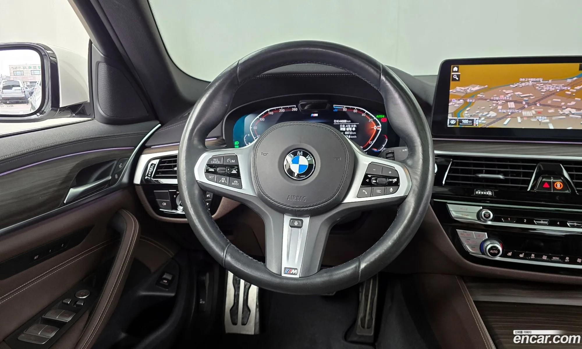BMW 5 Series 2020 WBA11ES03MWW93142 — 12