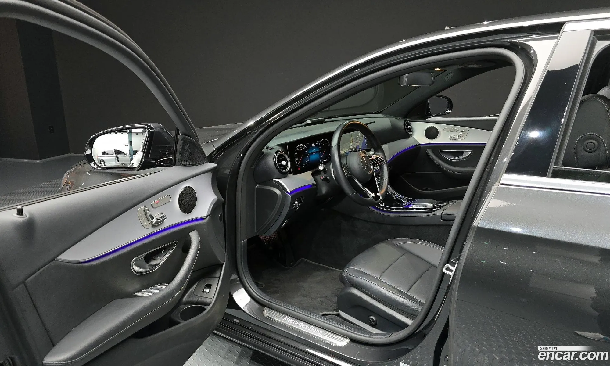 Mercedes-Benz E-Class W213 2021 — 14