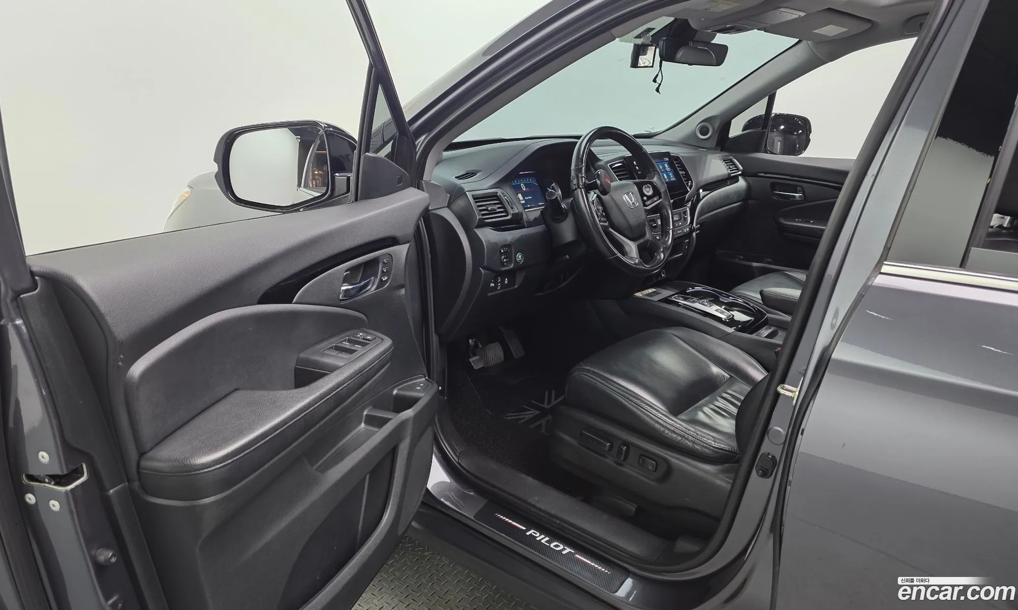 Honda Pilot 2019 5FNYF686111111111 — 19