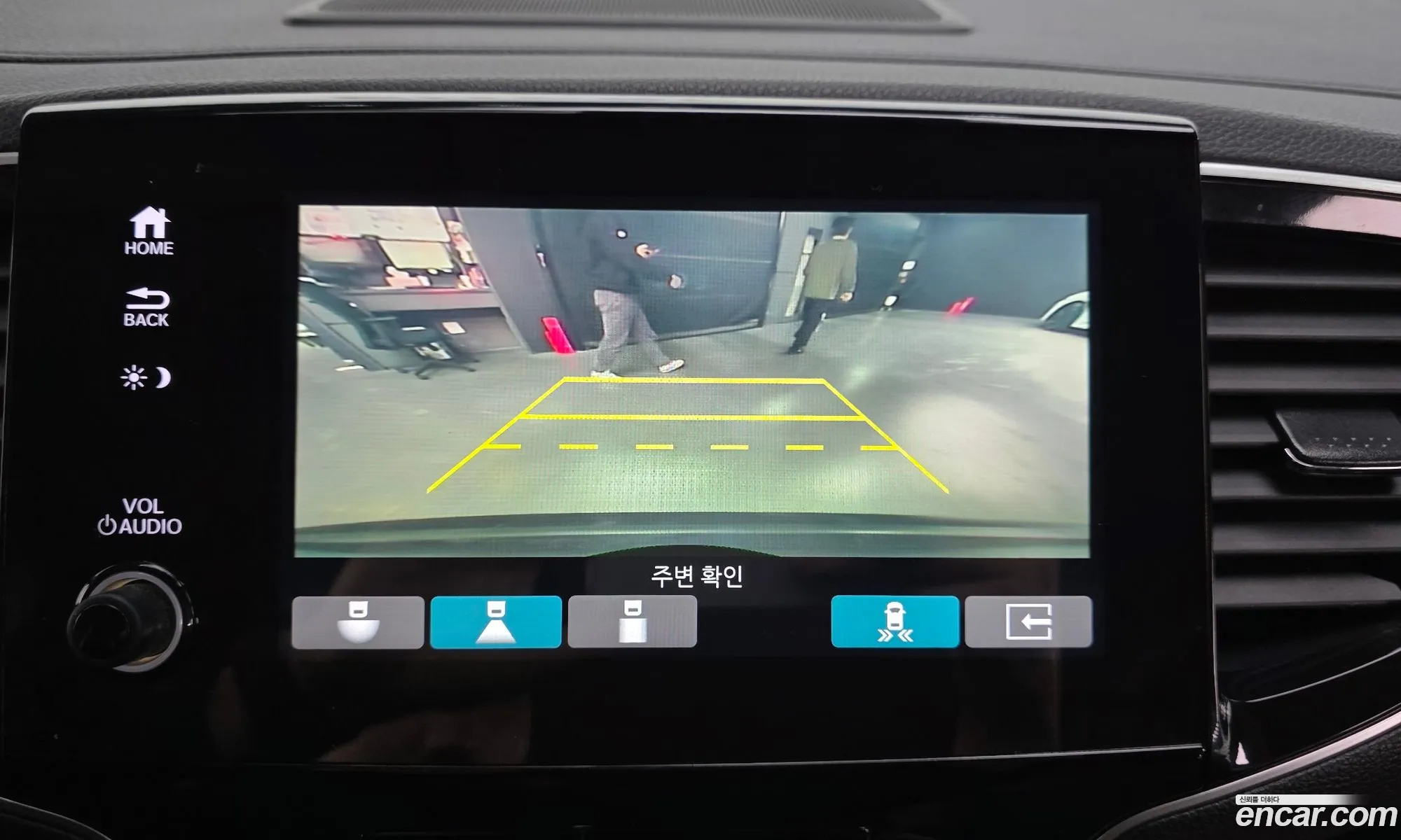 Honda Pilot 2019 5FNYF686111111111 — 8