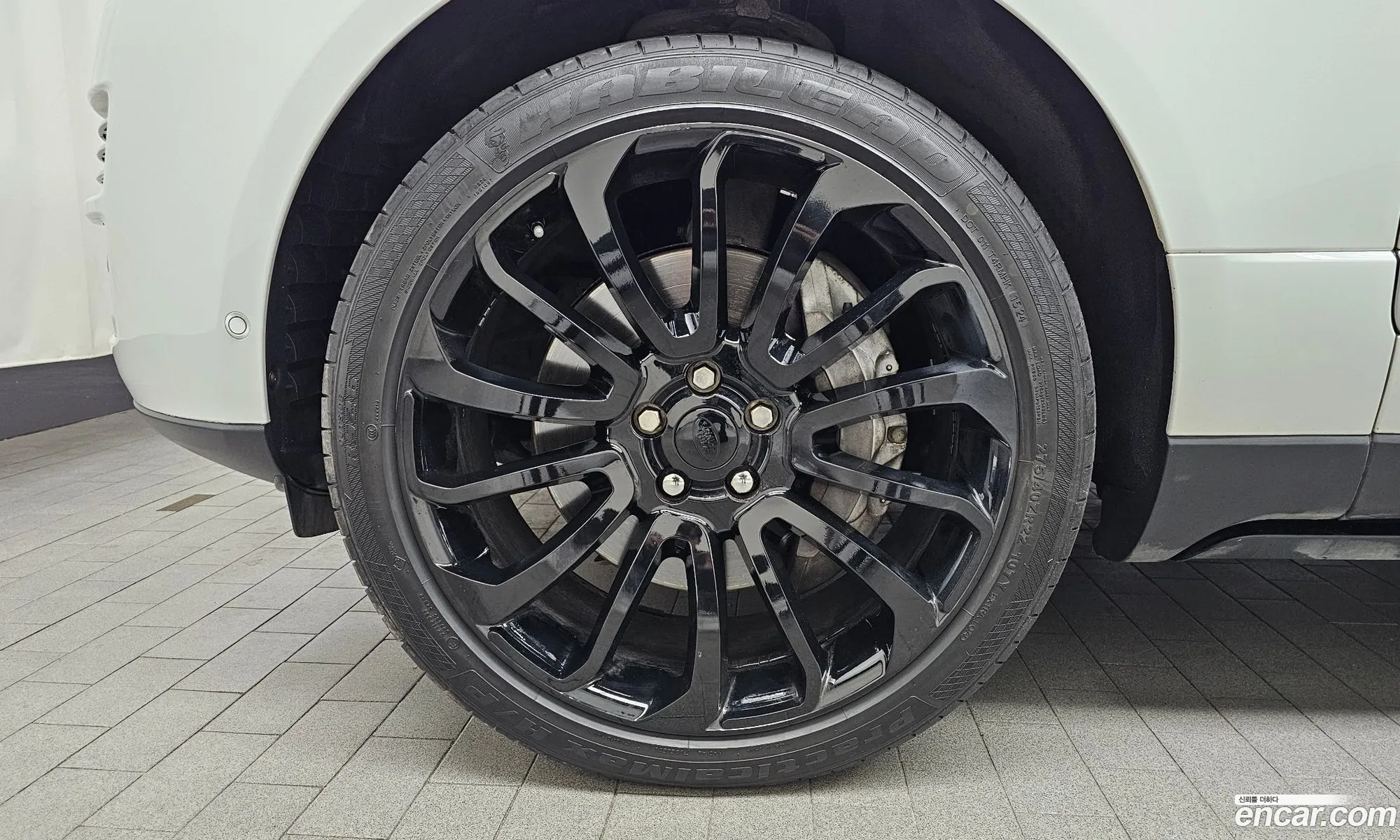 Land Rover Range Rover 2015 SALGA2JF8FA213414 — 14