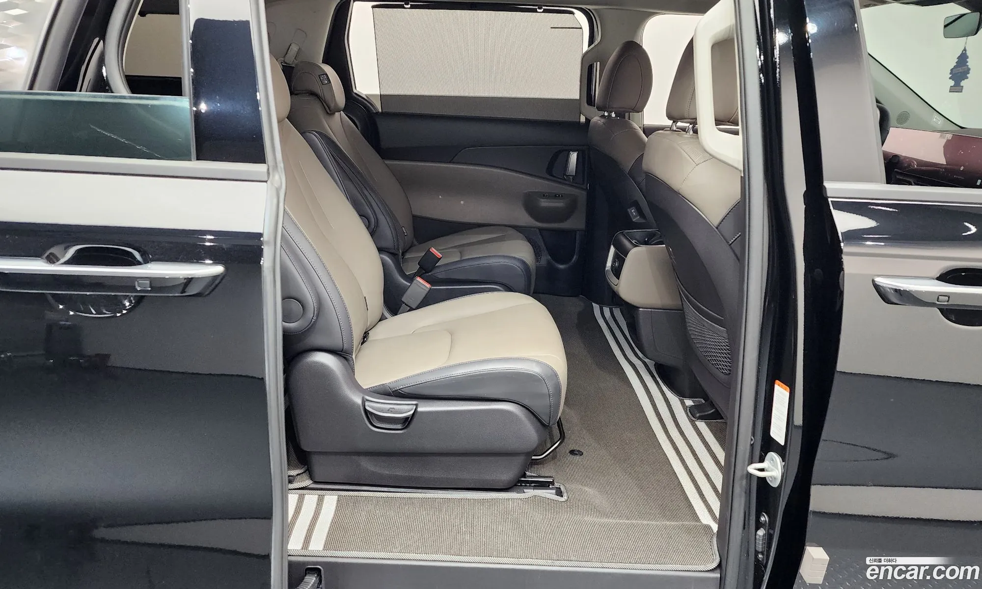 Kia Carnival 2024 — 13