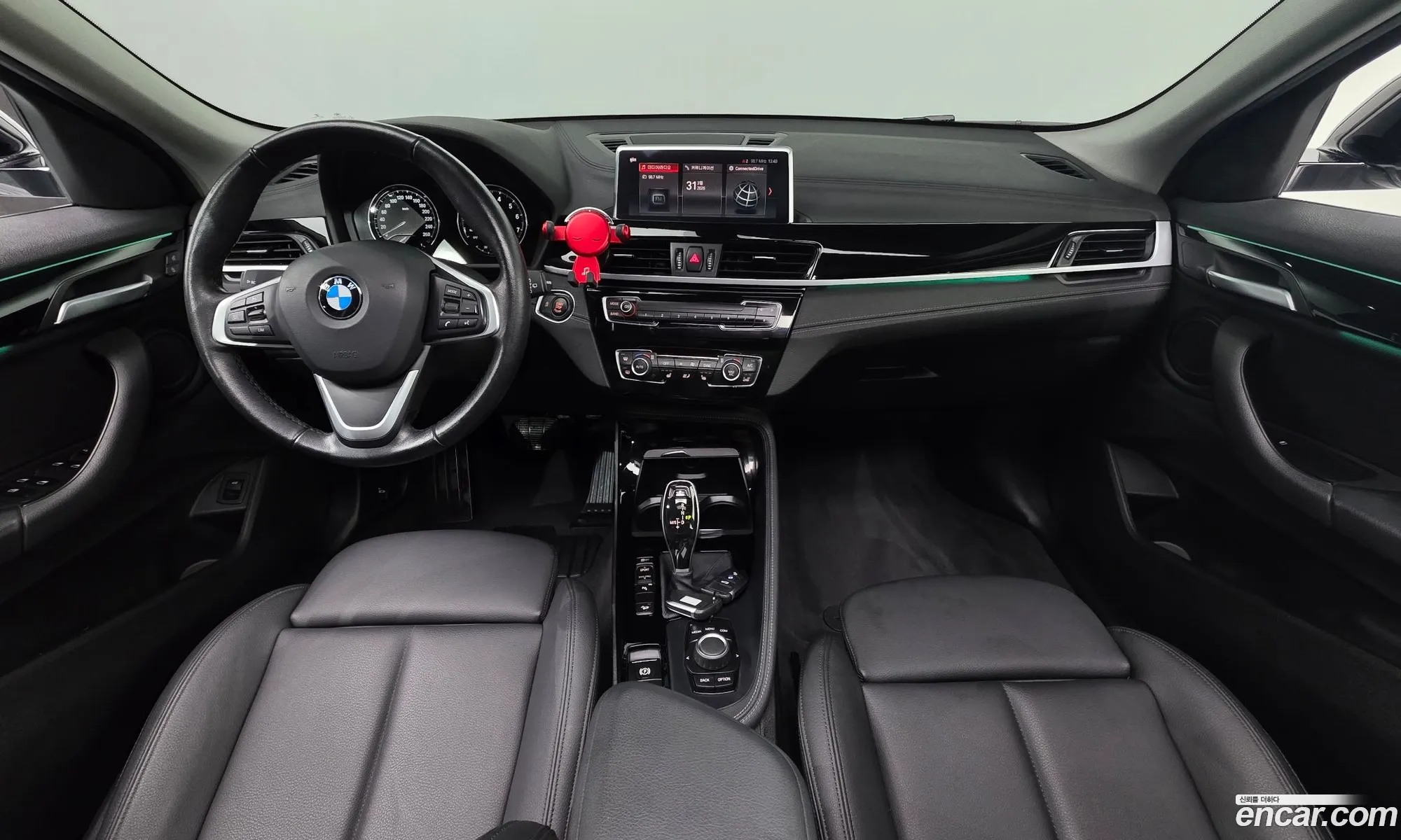 BMW X2 2021 WBA11DF09M5S81401 — 11