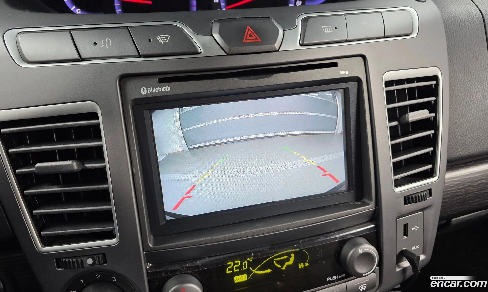 KG Mobility (SsangYong) Korando Turismo 2017 — 3