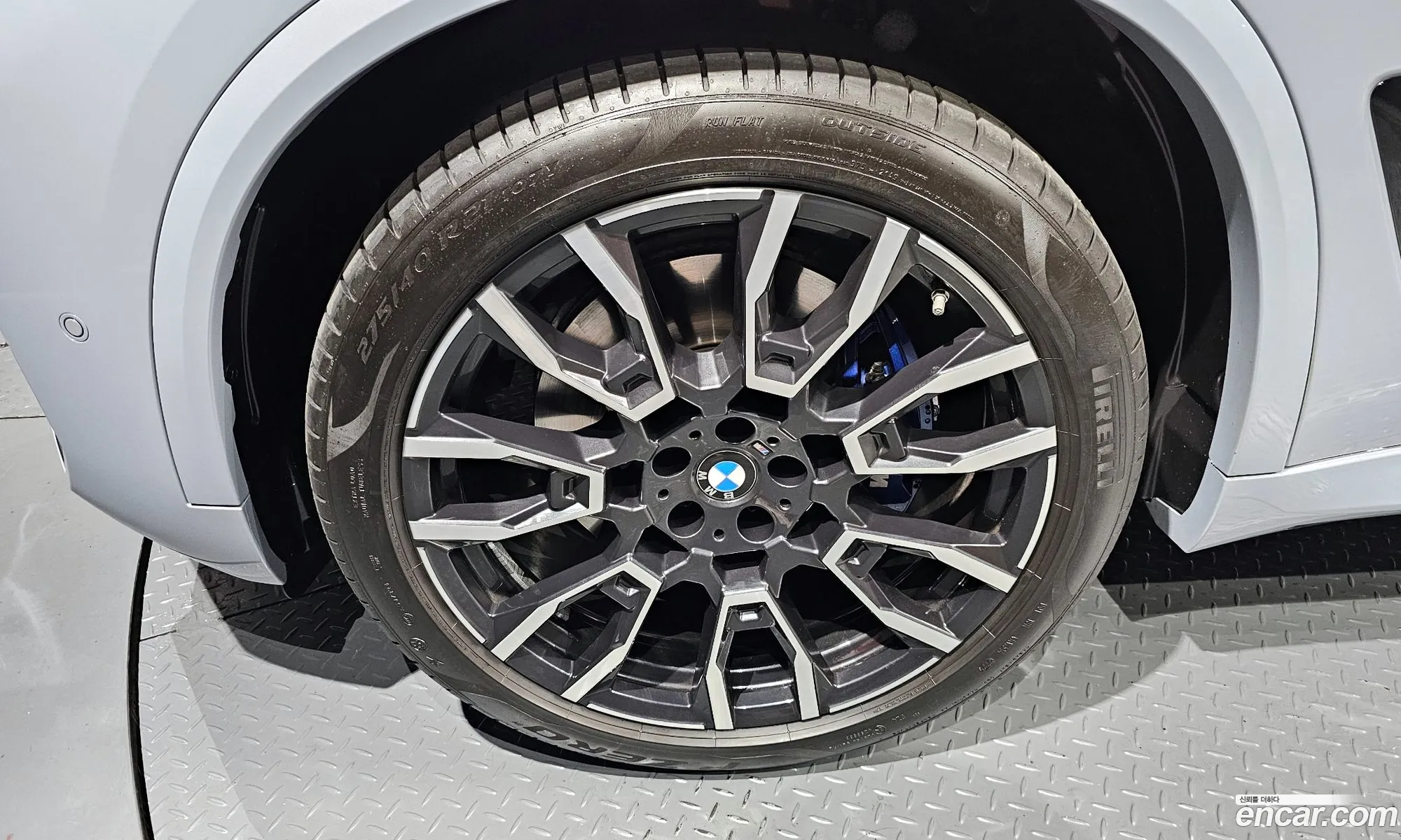 BMW X5 2025 WBA11EV06T9172425 — 18