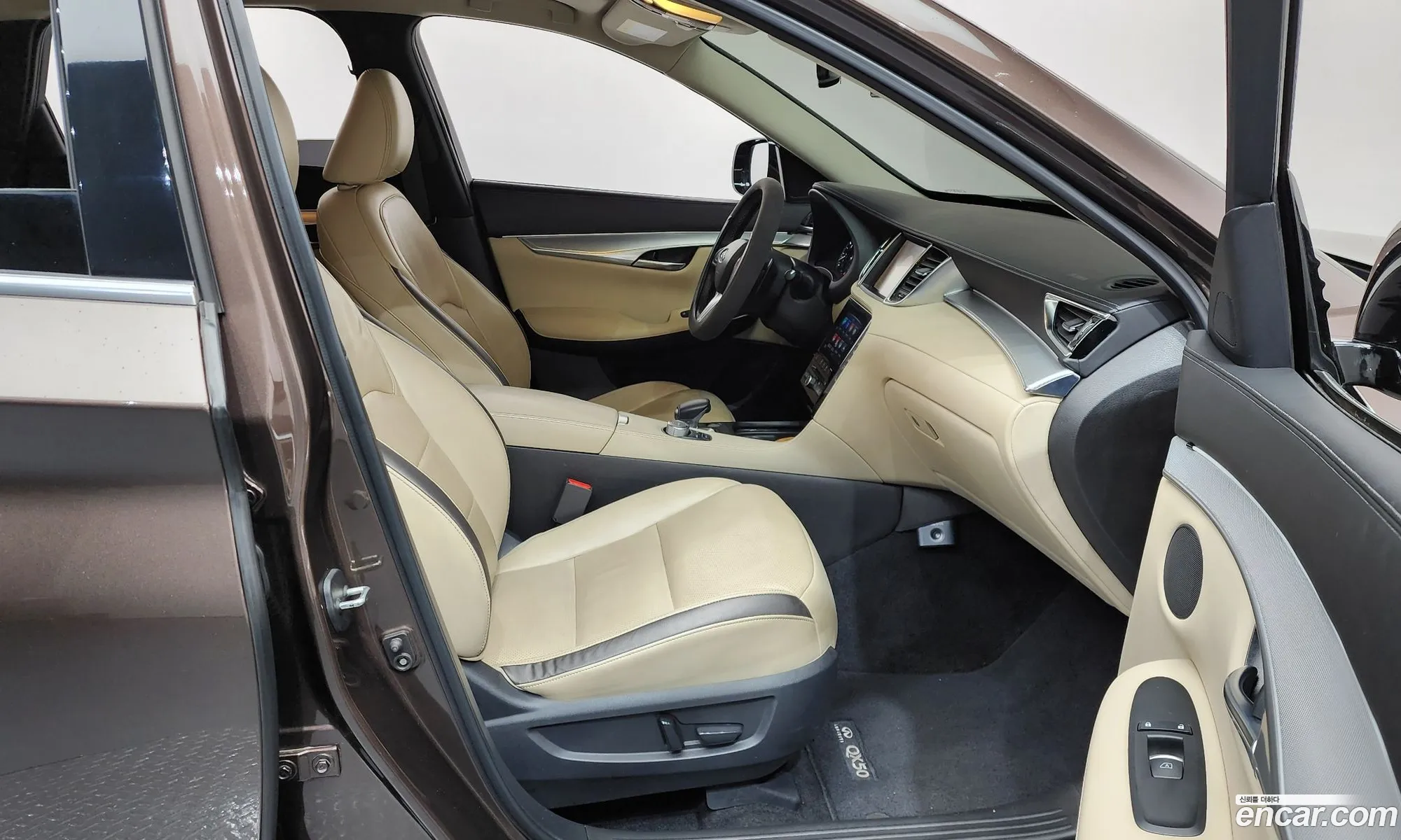 Infiniti QX50