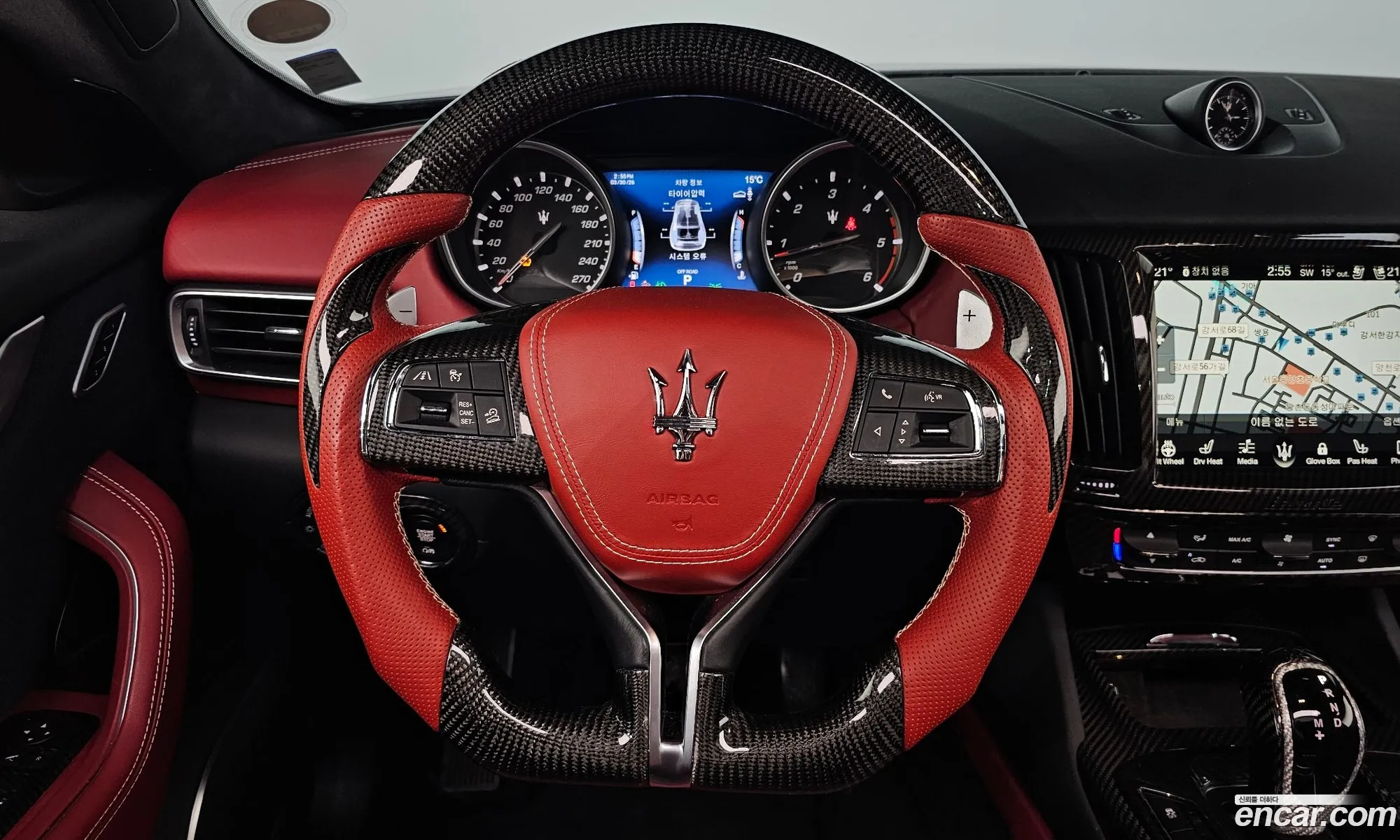 Maserati Levante 2018 — 12