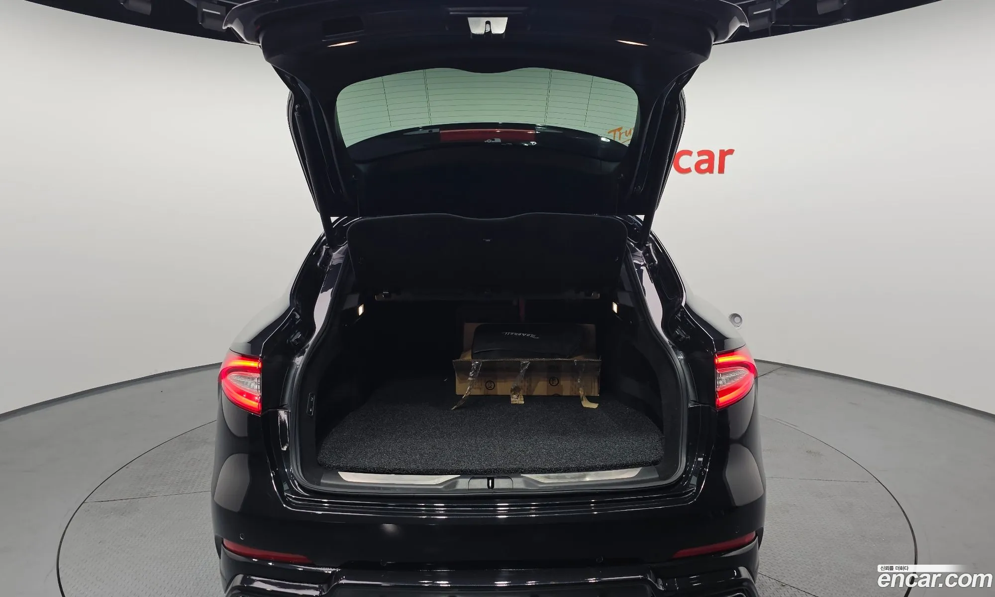 Maserati Levante 2018 — 13