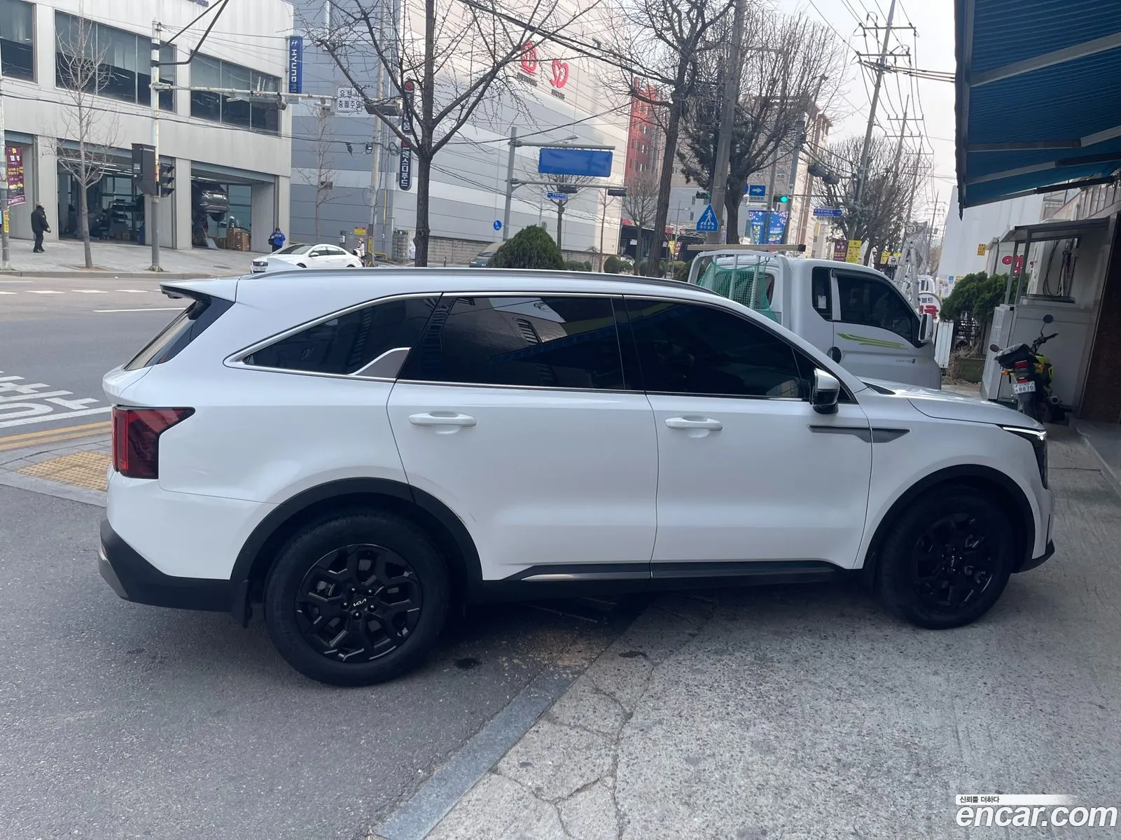 Kia Sorento 2023 — 8
