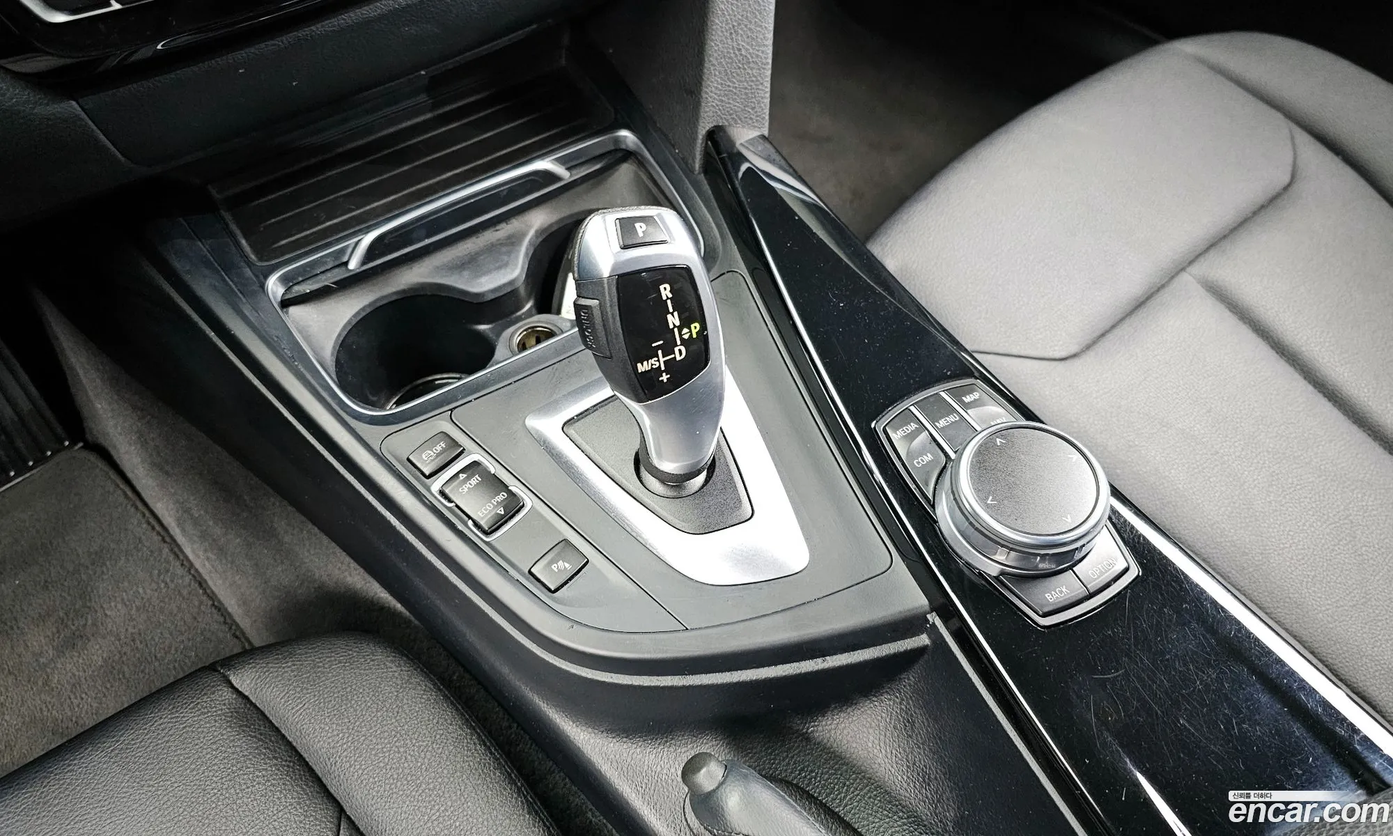 BMW 3 Series 2017 WBA8C5103JA074995 — 11