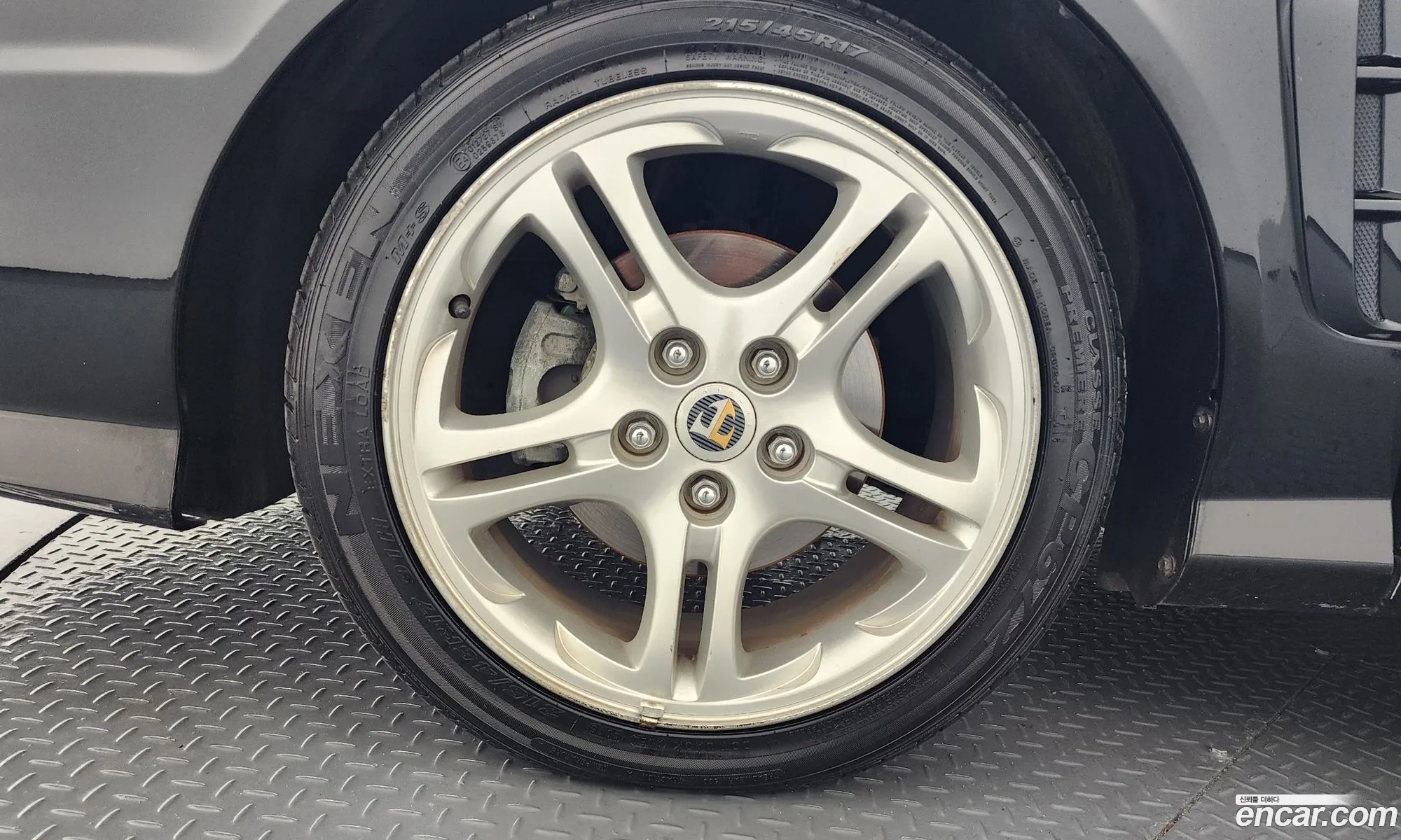 Hyundai Tuscani