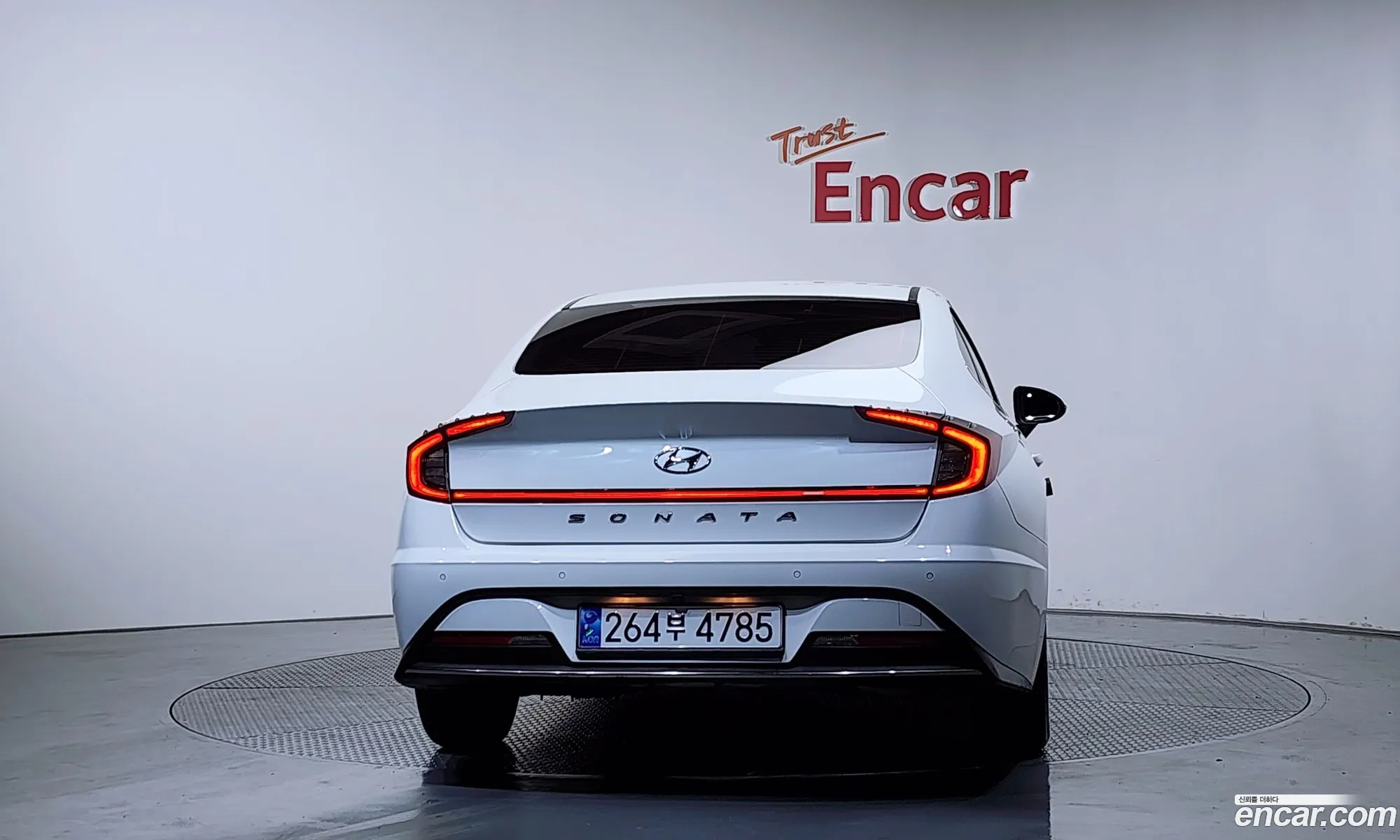 Hyundai Sonata 2022 — 16