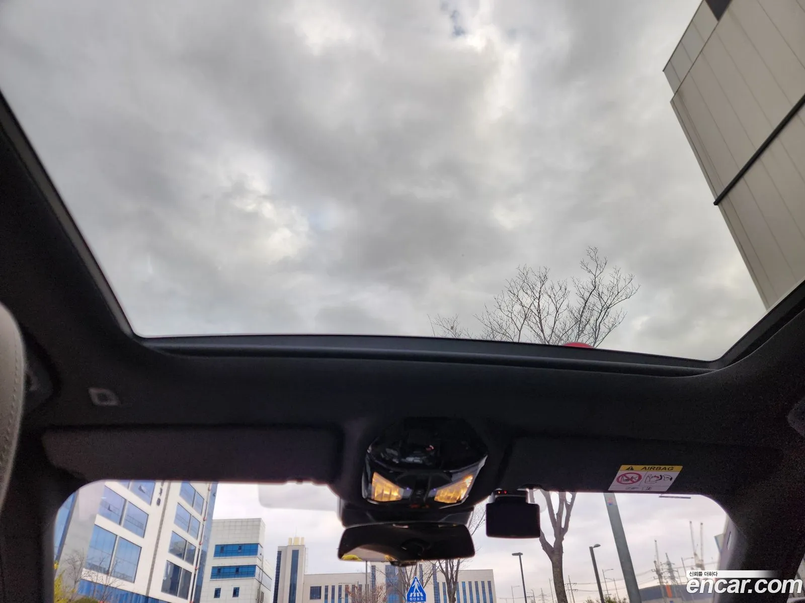 BMW 5 Series 2025 — 12