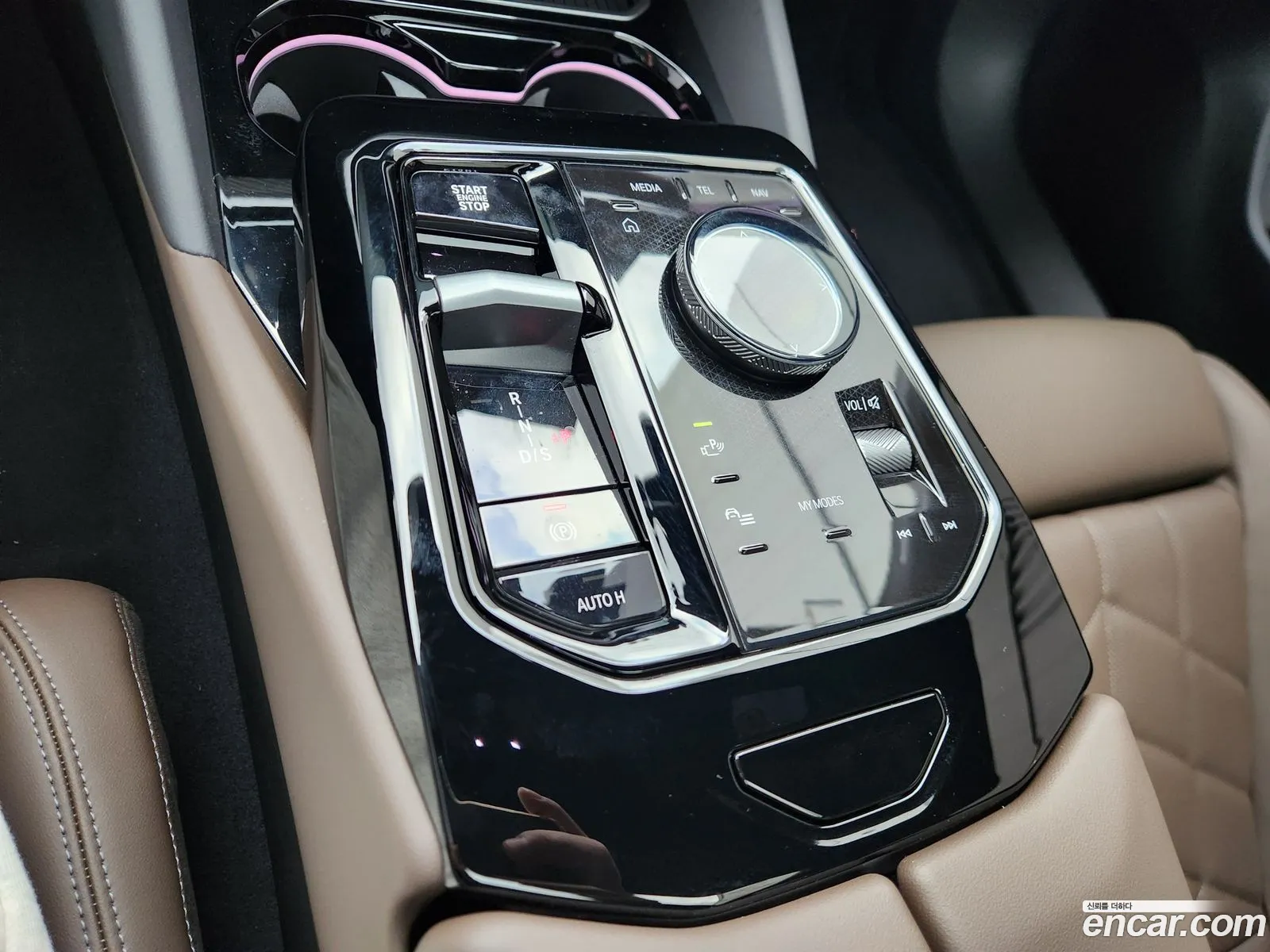 BMW 5 Series 2025 — 18
