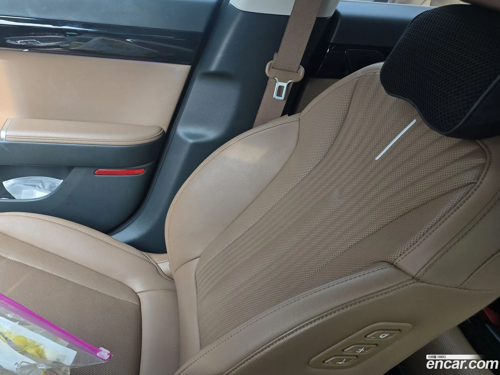 Hyundai Grandeur Hybrid 2023 — 10