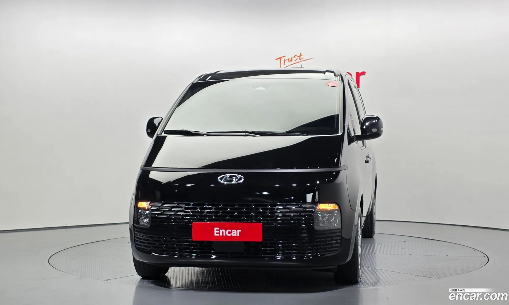 Hyundai Staria 2021 — 16