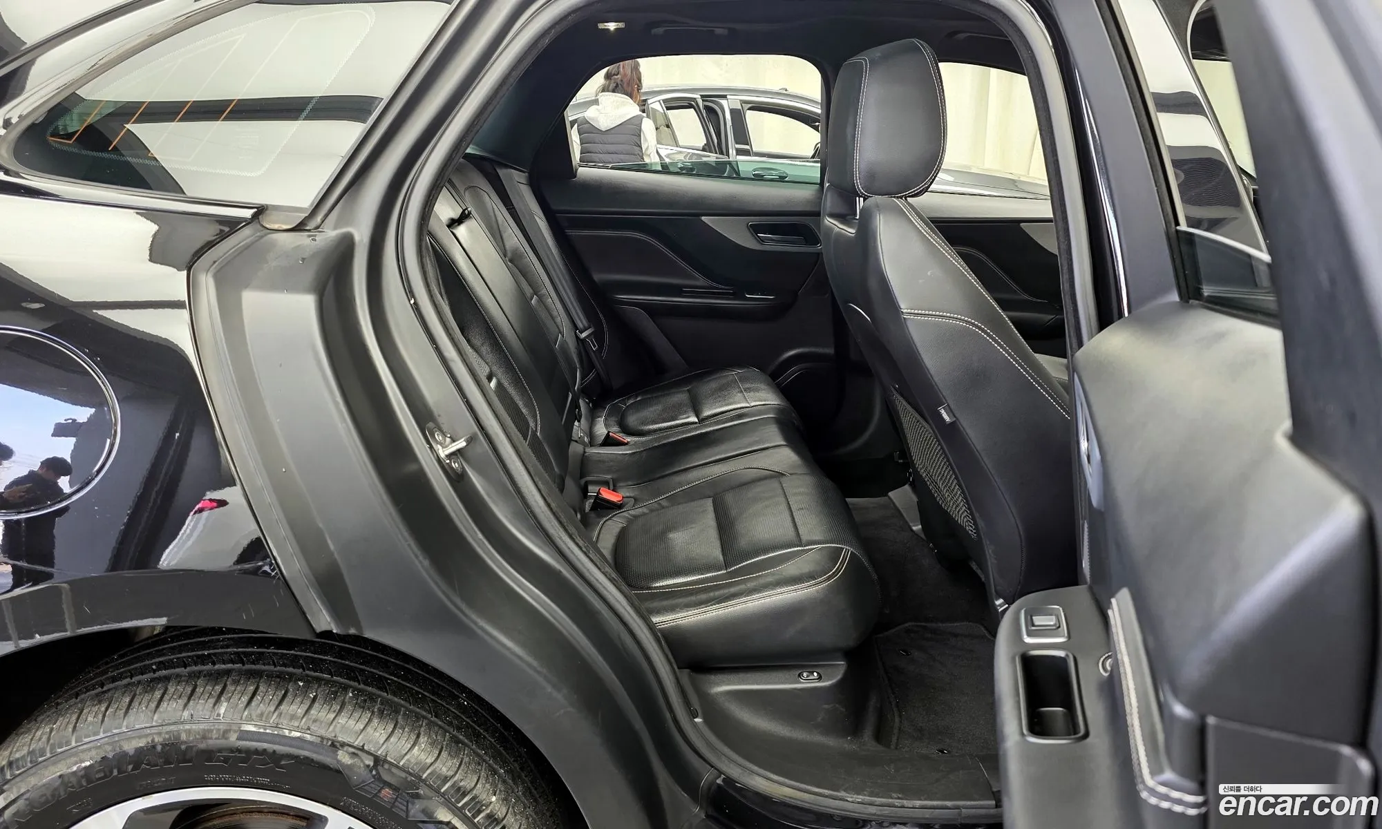 Jaguar F-Pace 2017 SADCA2BKXHA888450 — 19