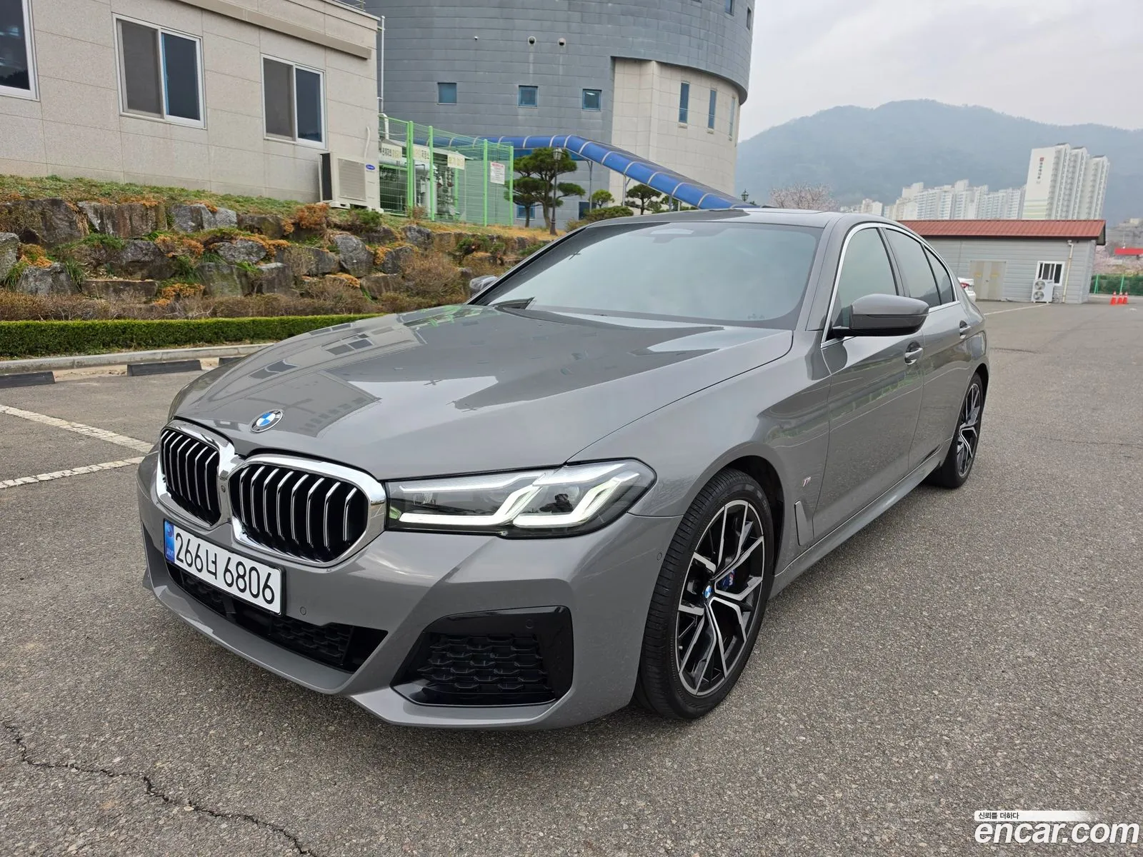 BMW 5 Series 2021 — 9