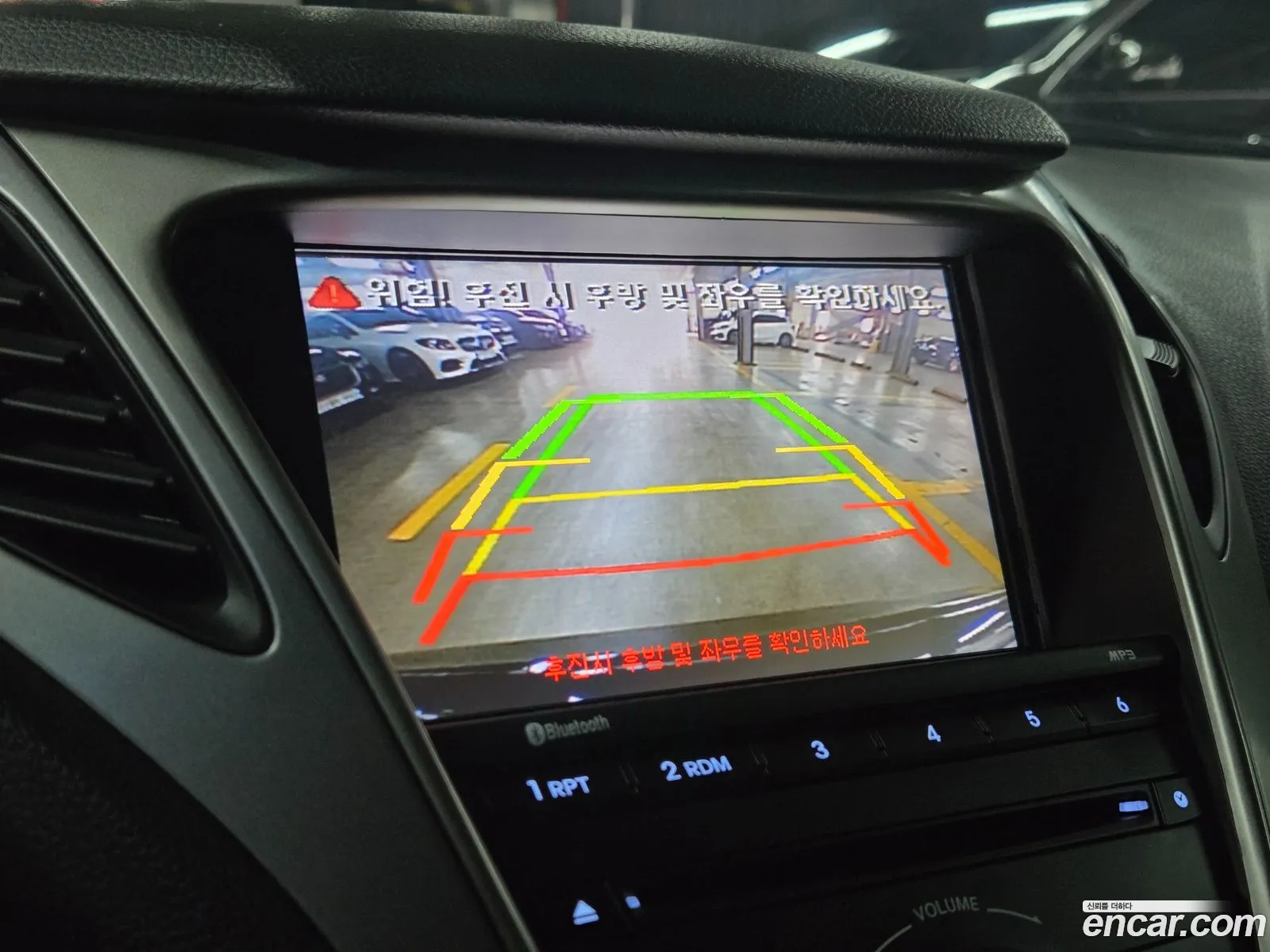 Hyundai Grandeur HG 2013 — 4