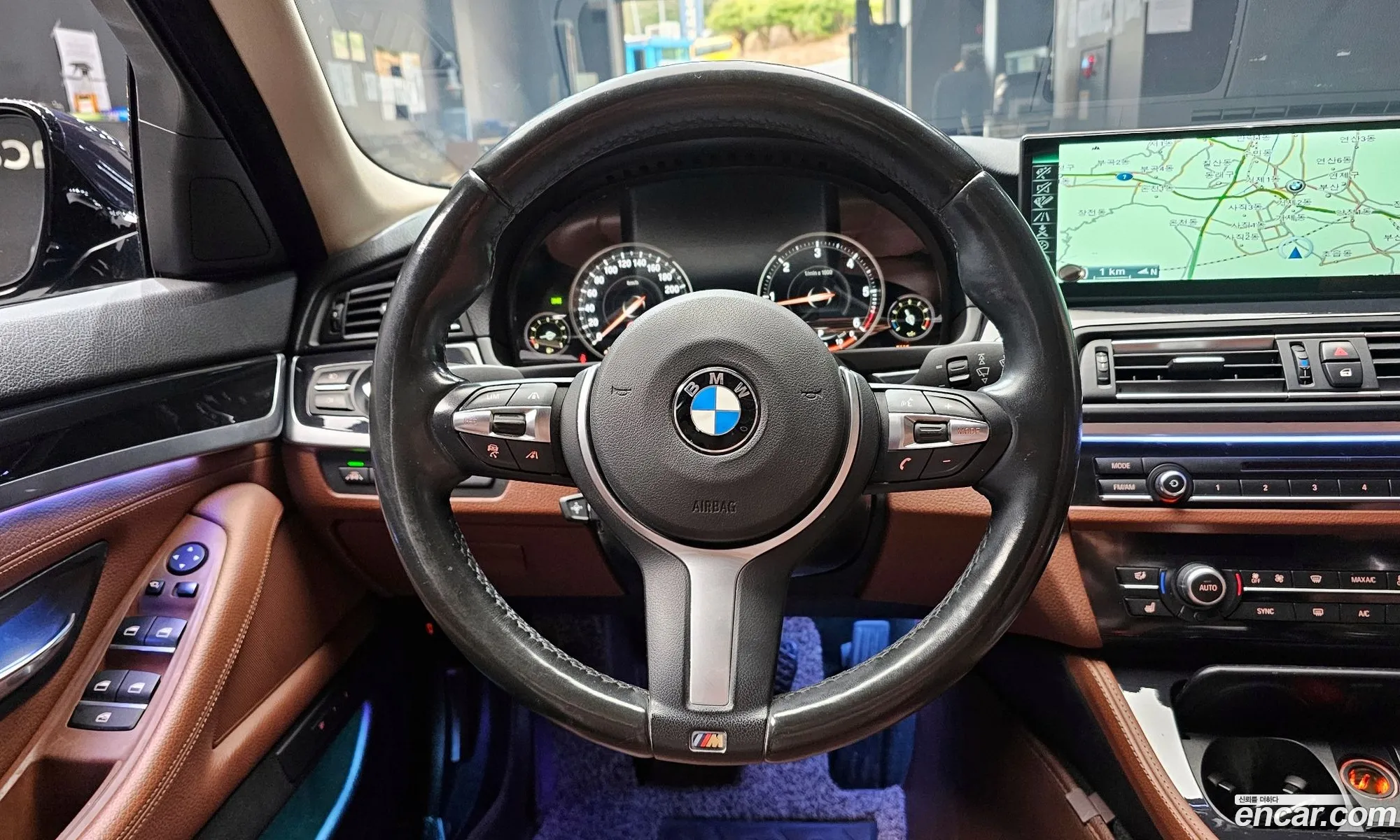 BMW 5 Series 2016 WBA5E5100GG208381 — 11