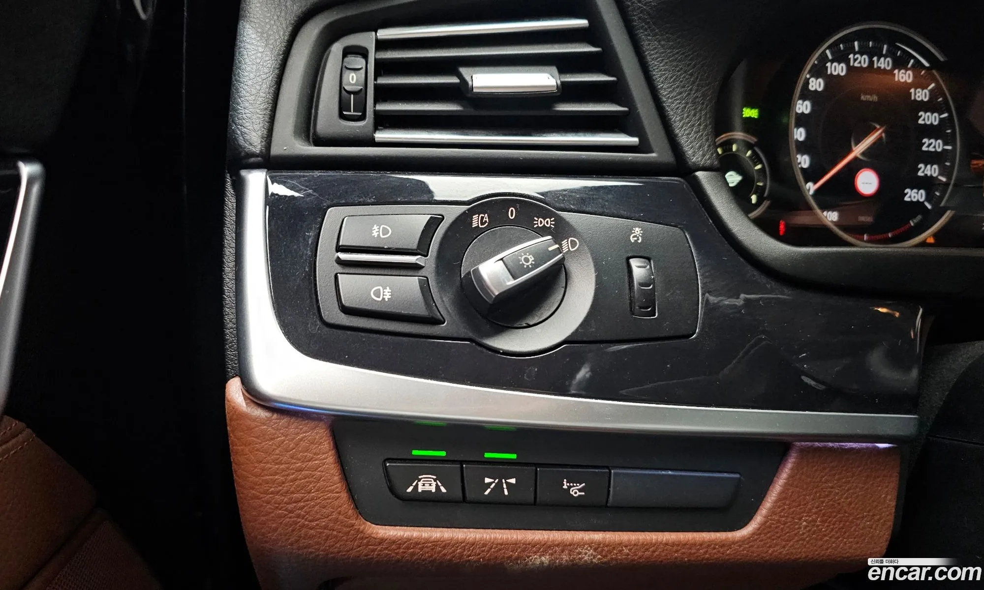 BMW 5 Series 2016 WBA5E5100GG208381 — 2