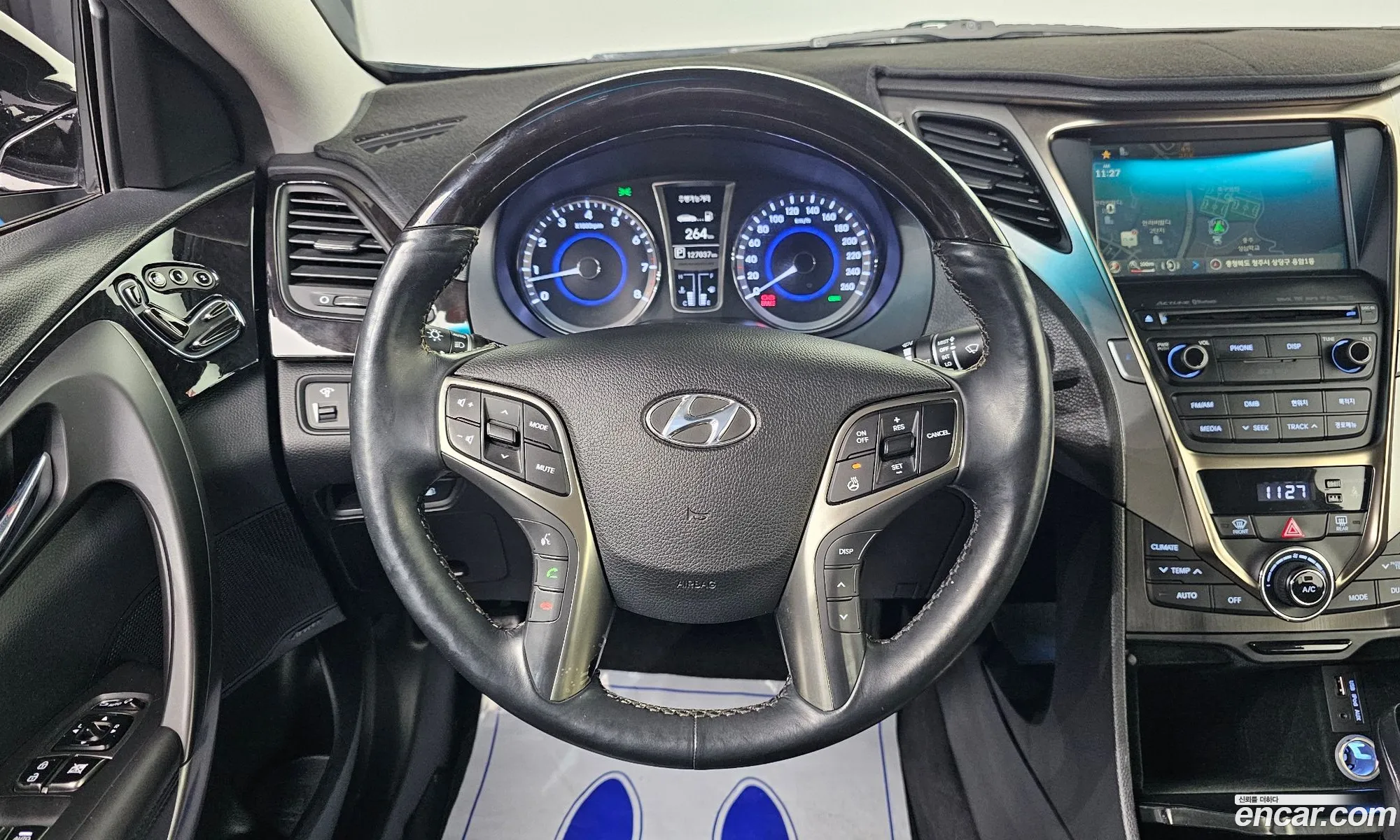Hyundai Grandeur HG 2014 — 13