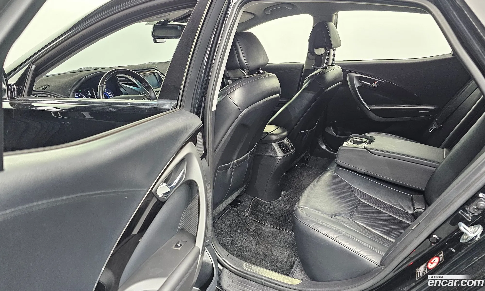 Hyundai Grandeur HG 2014 — 3