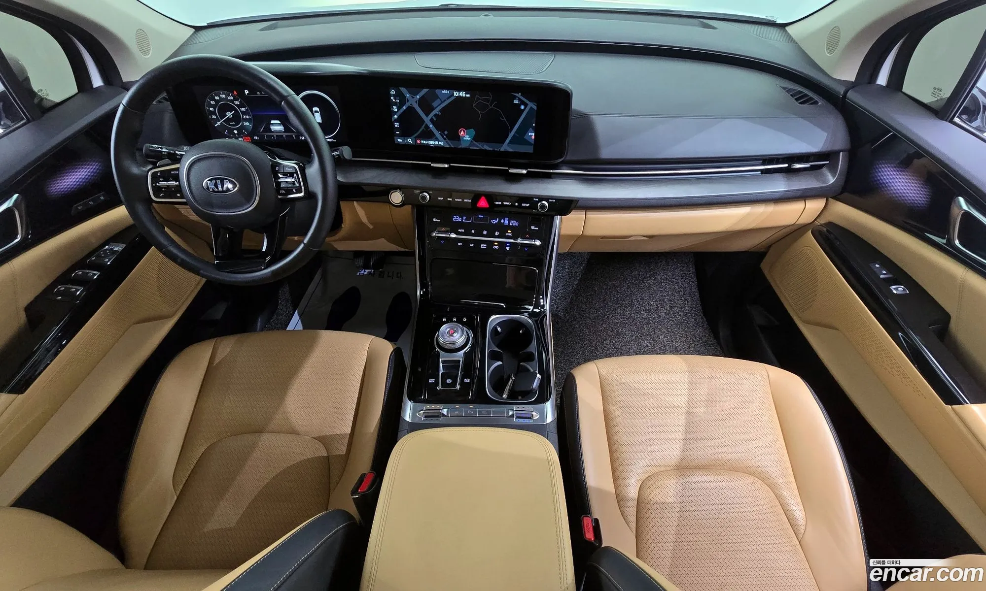 Kia Carnival 2021 — 12