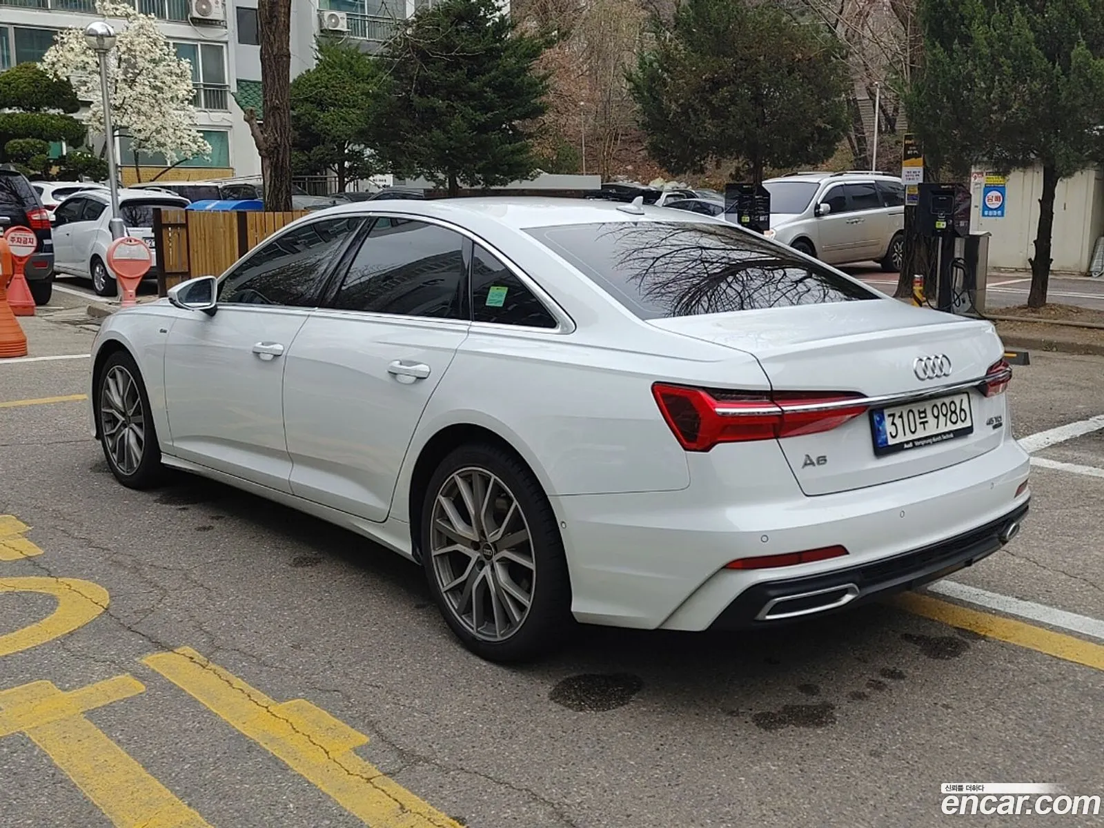 Audi A6 2023 — 14