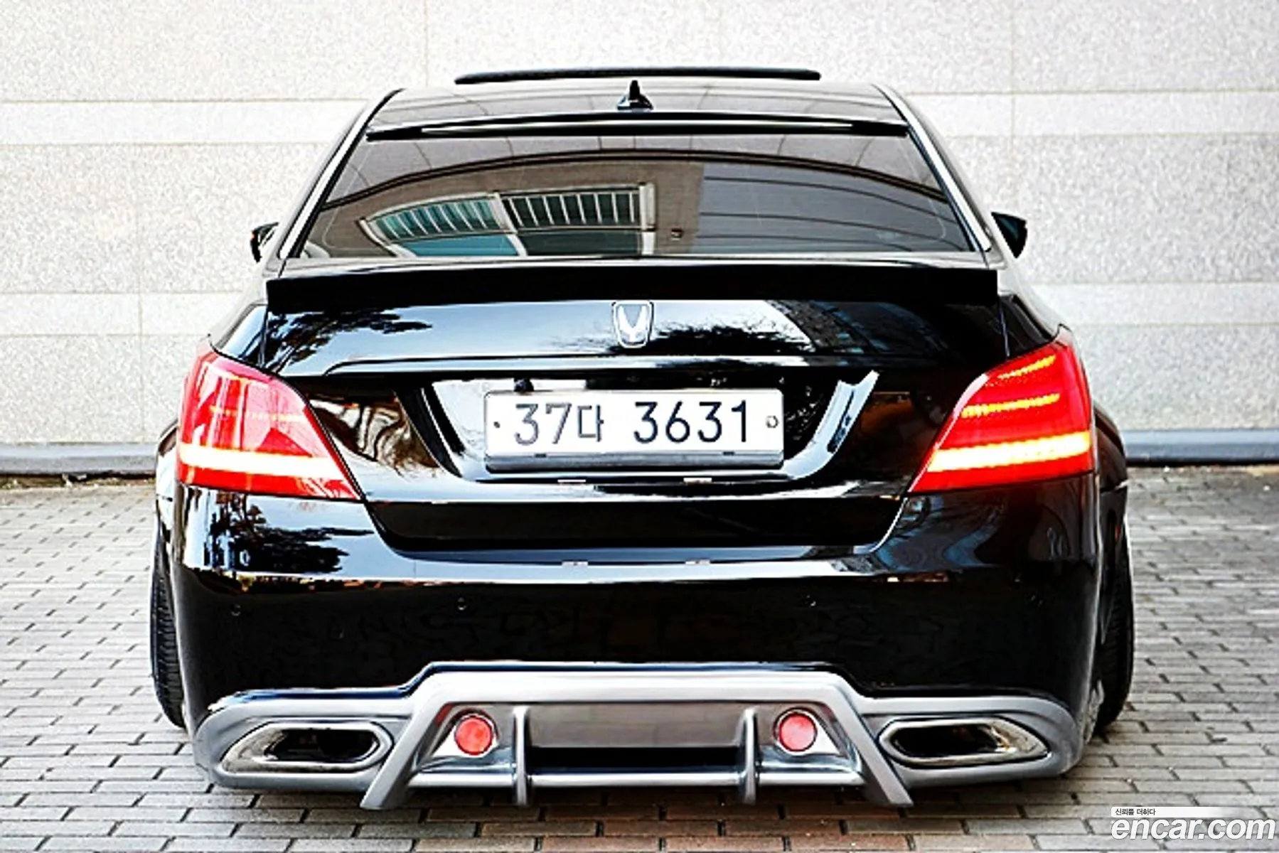 Hyundai Equus 2013 — 16