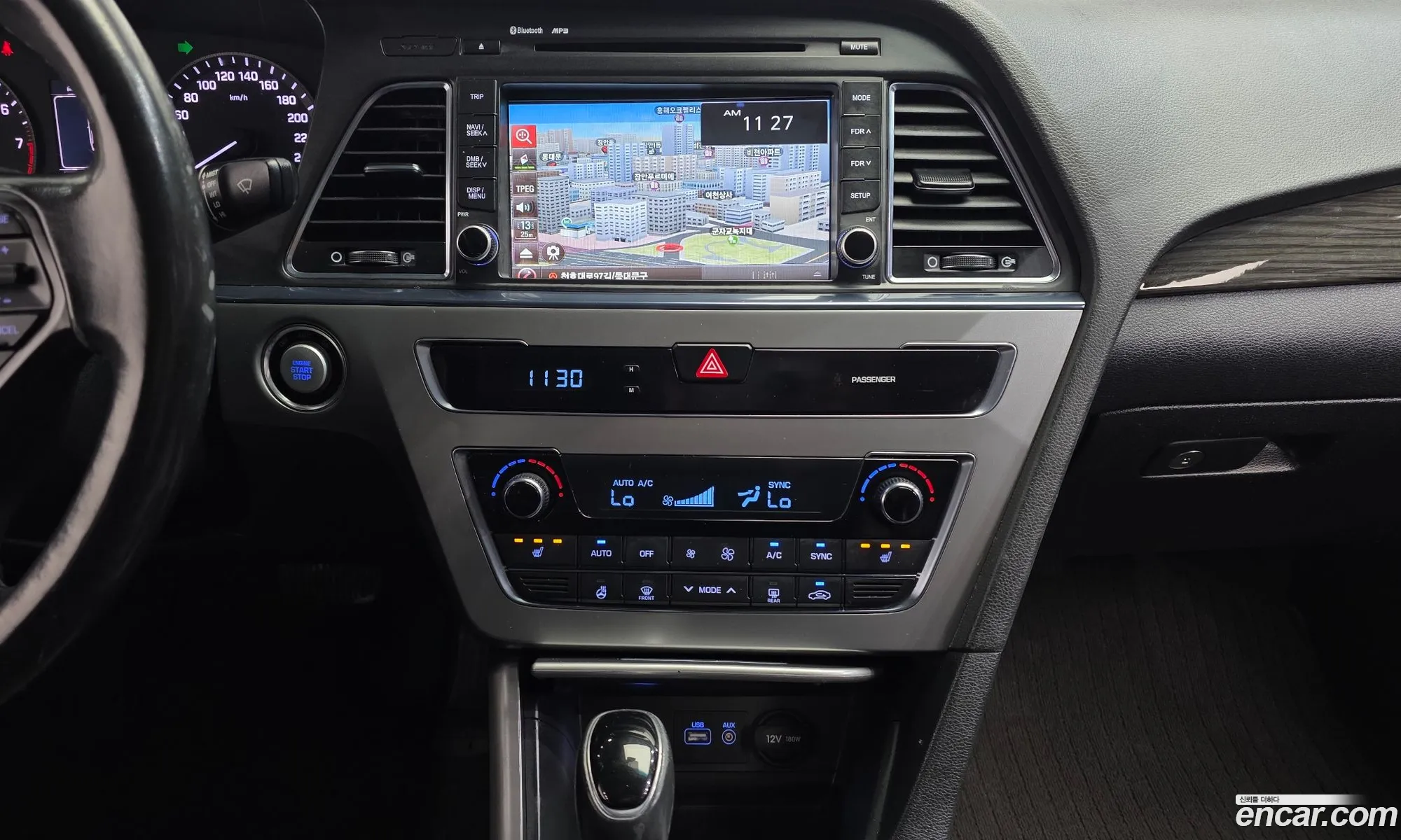 Hyundai LF Sonata 2014 — 10