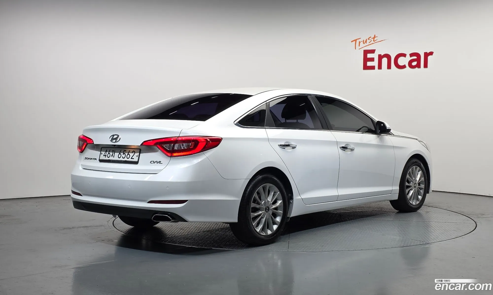 Hyundai LF Sonata 2014 — 8