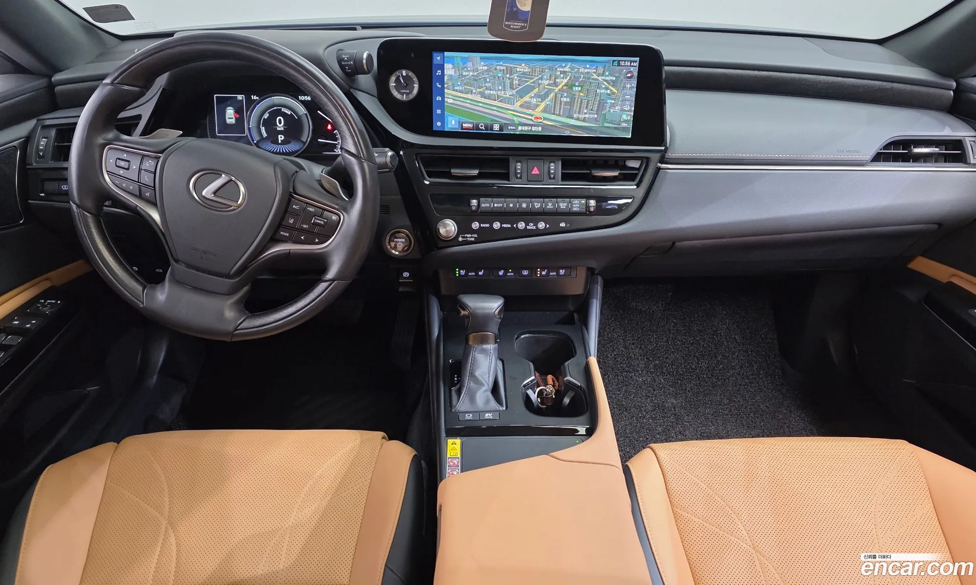Lexus ES300h 7th Gen 2024 — 13