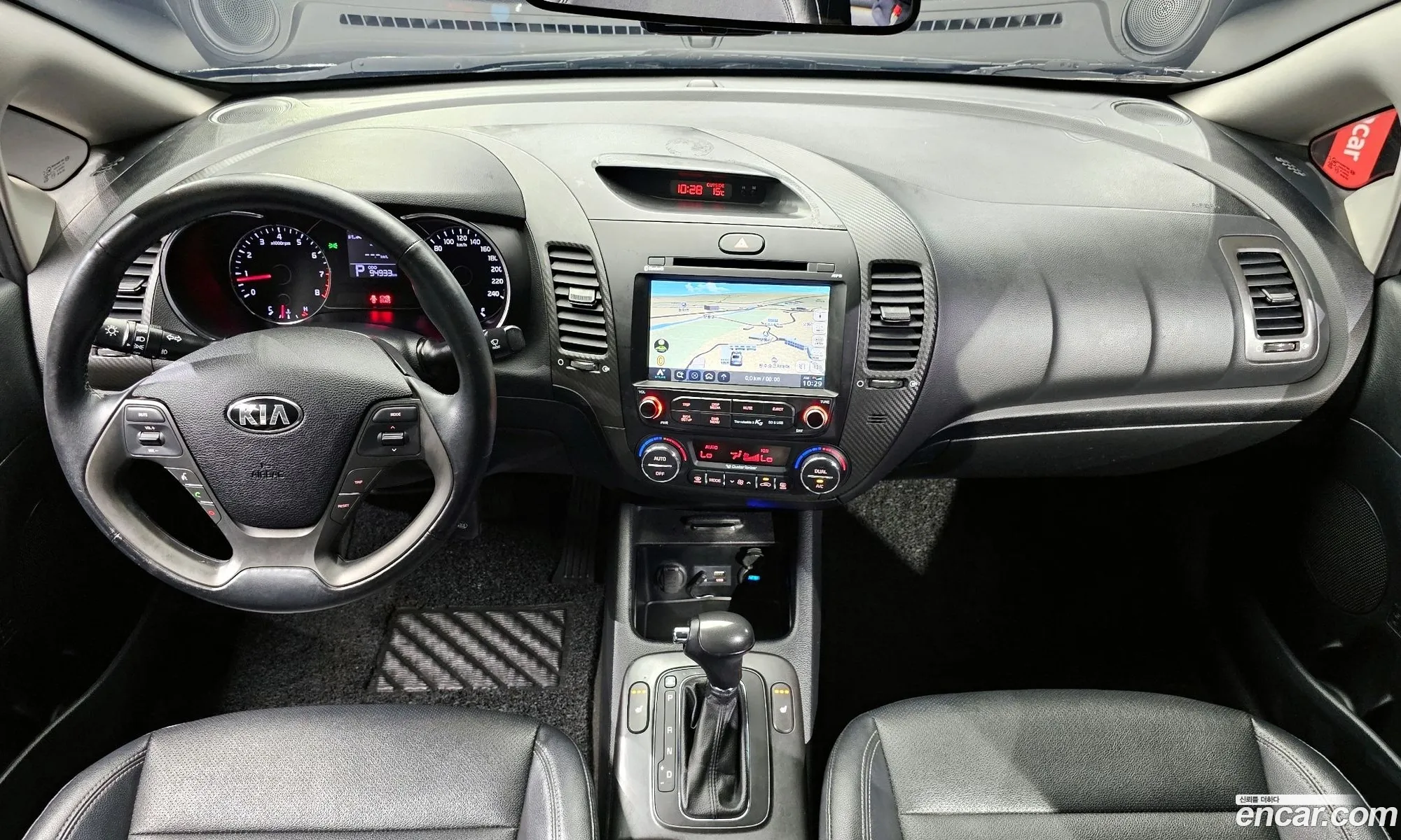 Kia K3 2015 — 15