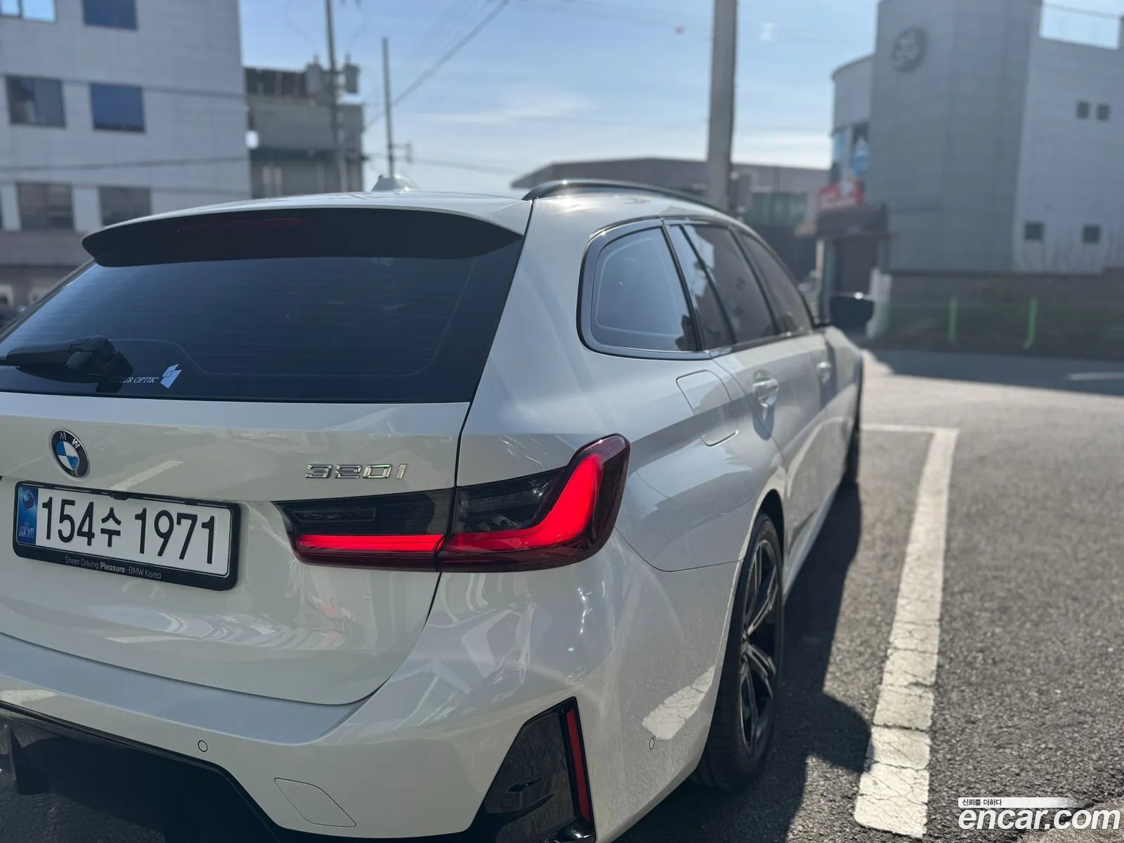 BMW 3 Series 2026 — 13
