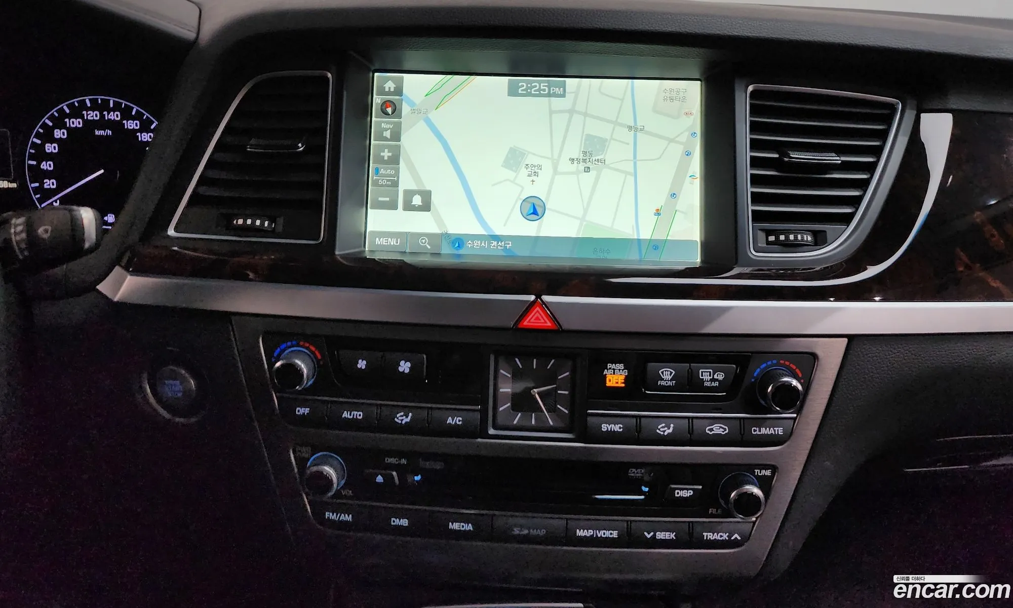 Hyundai Genesis DH 2015 — 8