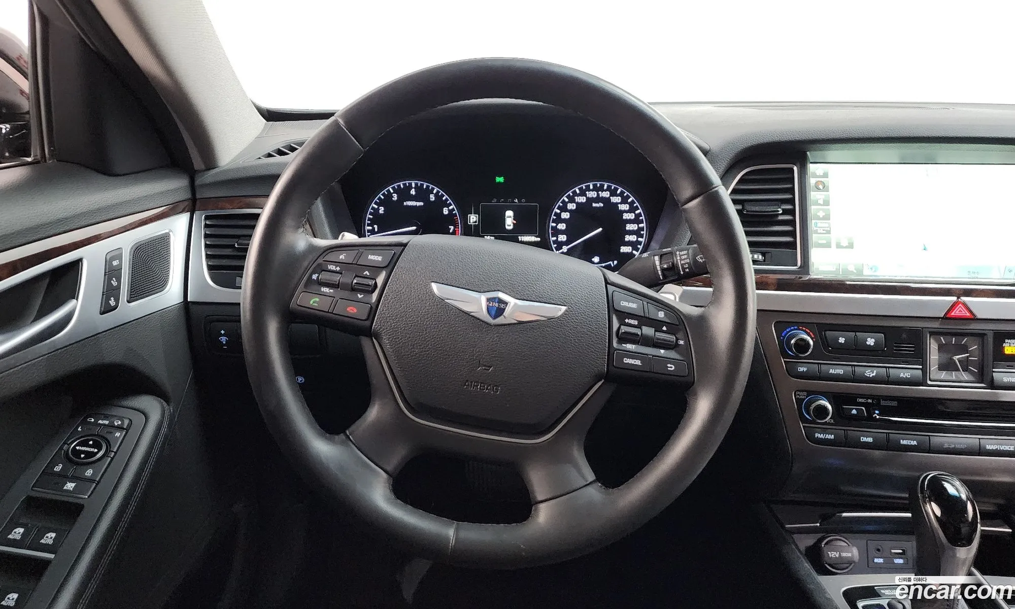 Hyundai Genesis DH 2015 — 2